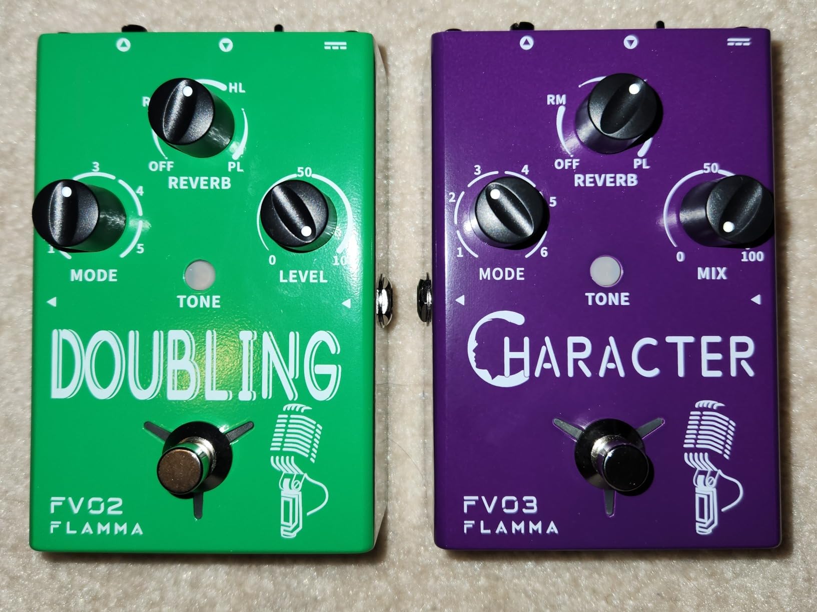 FLAMMA FV04 Vocal Harmony Pedal Vocal Effects Processor Stompbox Voice Mic Harmonizer with Reverb 12 Pitches with 11 Different Harmony Modes All-In-One for Singer and Guirist Singing Recording customer photo 2