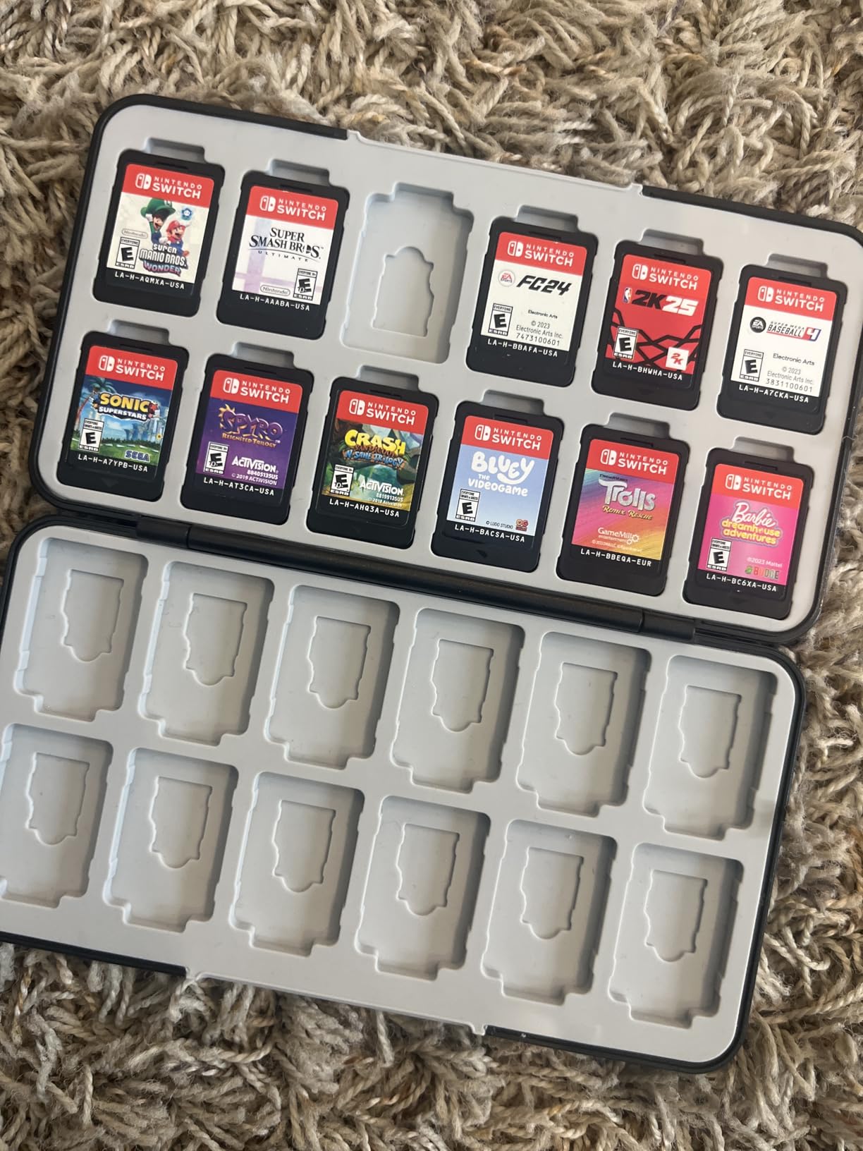 HEIYING Switch Game Card Case for Switch 2 & OLED & Lite, Portable Black Memory Storage Holder with 24 Game Card Slots and 24 Micro SD Cards Slots customer photo 1