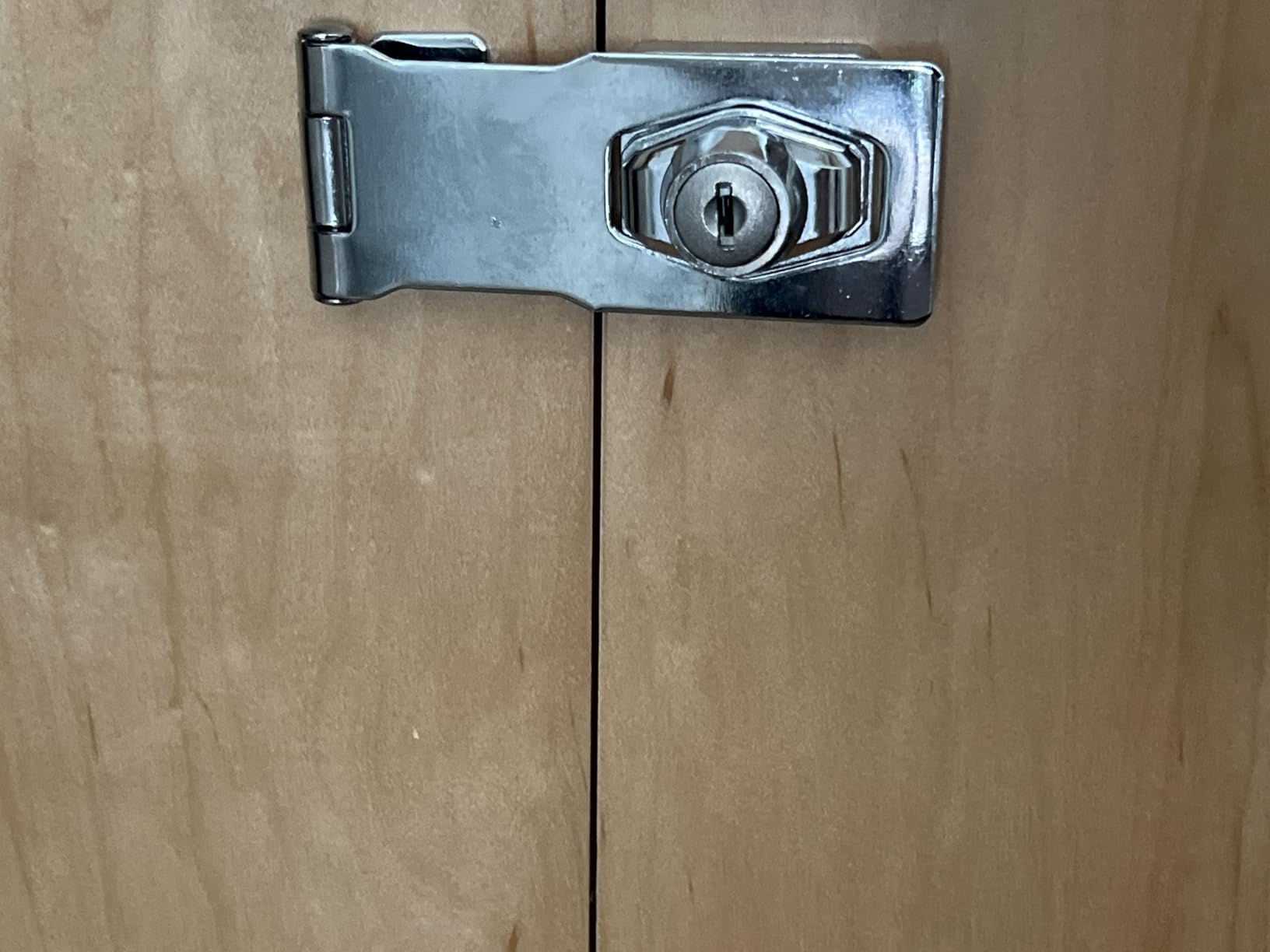 2 Packs Keyed Hasp Locks Twist Knob Keyed Locking Hasp for Small Doors, Cabinets and More,Stainless Steel Steel, Hasp Lock Catch Latch Safety Lock Door Lock with Keys (4inch, Bliack) customer photo 2