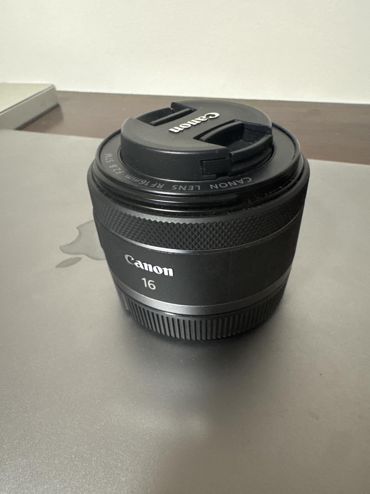 Canon RF16mm F2.8 STM Lens, Ultra Wide-Angle, Fixed Focal Length Prime Lens, Compatible with EOS R Series Mirrorless Cameras customer photo 1