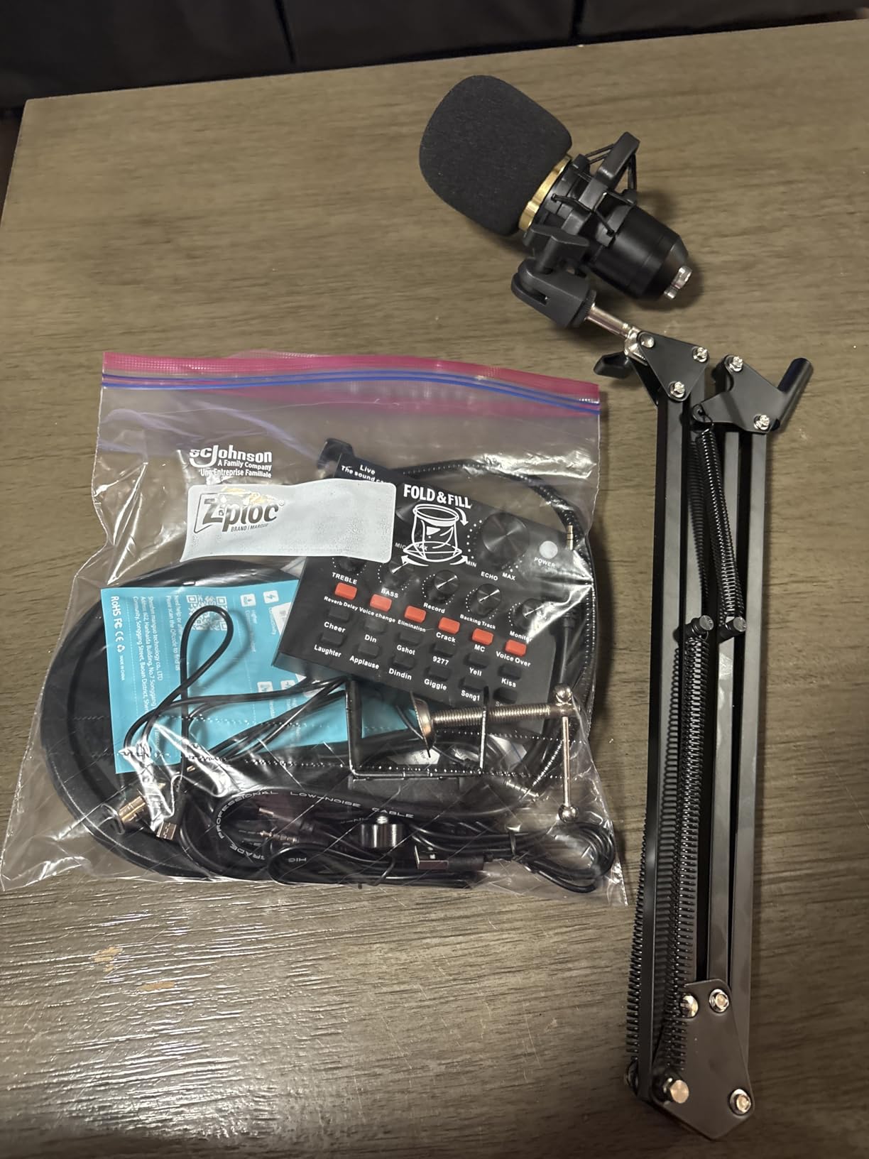 Podcast Equipment Bundle, BM-800 Recording Studio Package with Voice Changer, Live Sound Card - Audio Interface for Laptop Computer Vlog Living Broadcast Live Streaming YouTube TikTok customer photo 2