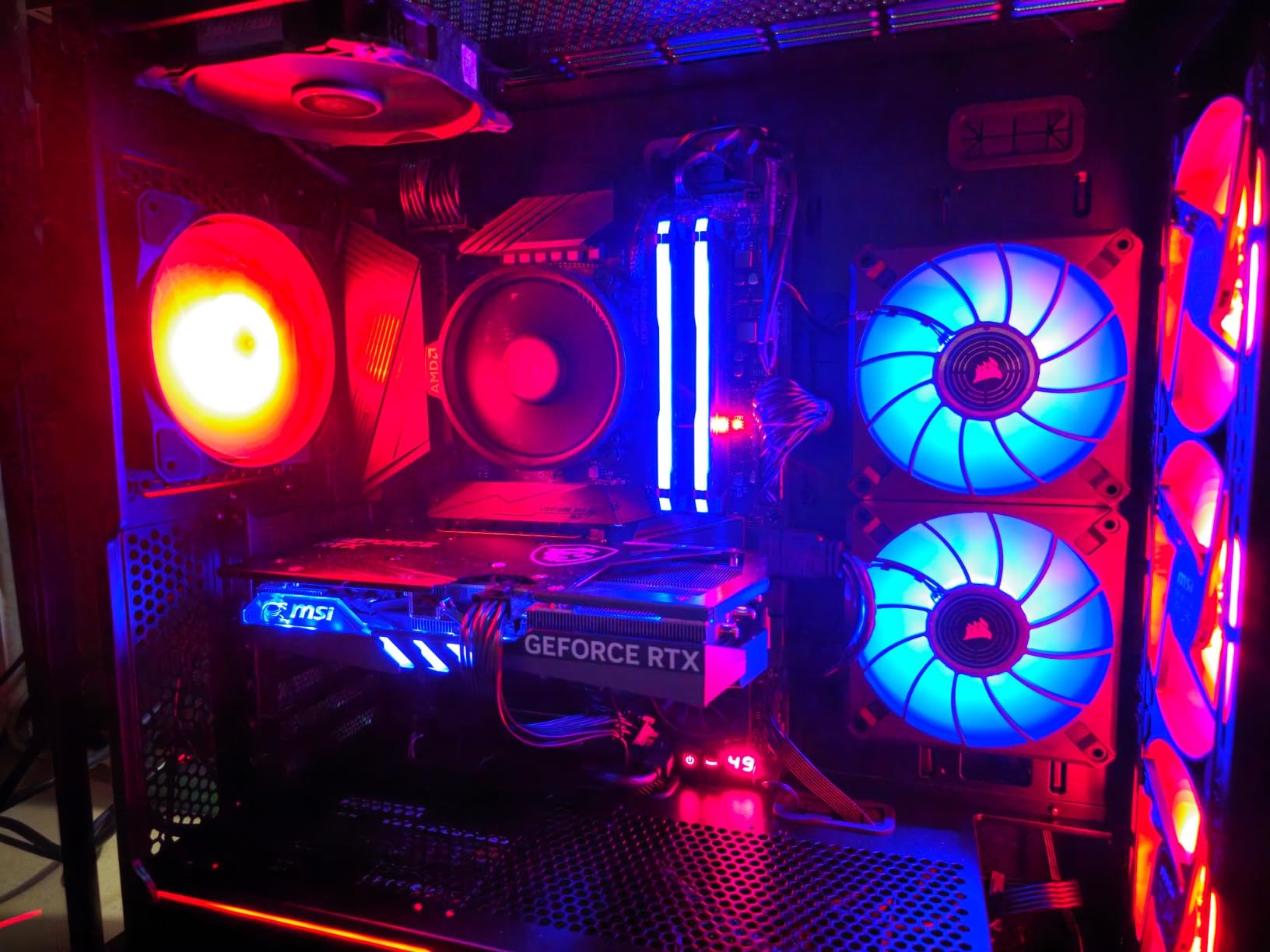 Corsair ML120 LED Elite, 120mm Magnetic Levitation White LED Fan with AirGuide, Single Pack customer photo 1
