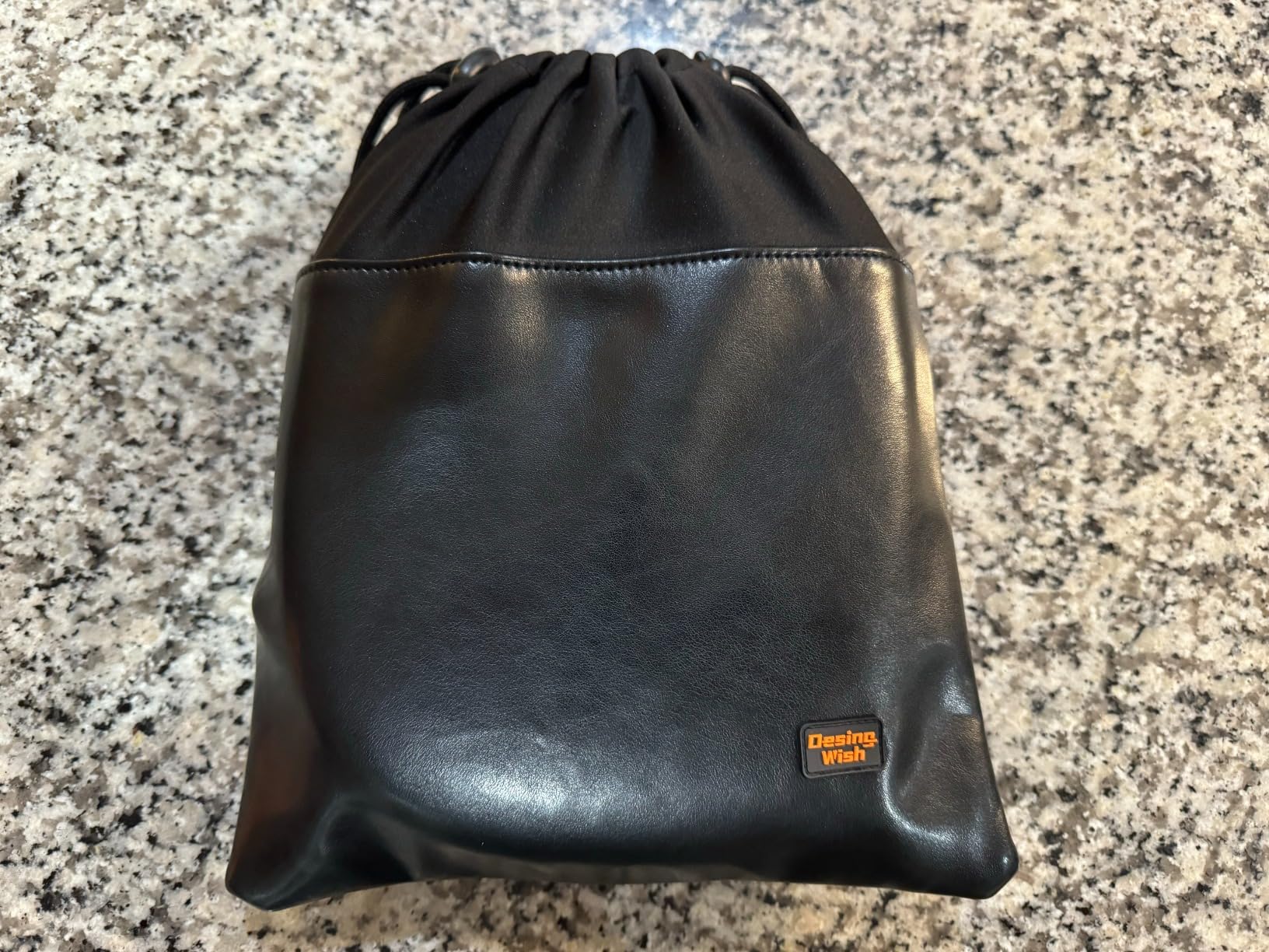 Desing Wish Lightweight Headphone Storage Bag, Portable Headset Carrying Pouch Headphone Case Bag Soft Travel Pouch for Over-Ear Headphones/Gaming Headsets/Neckband Earbuds (Large Black) customer photo 1