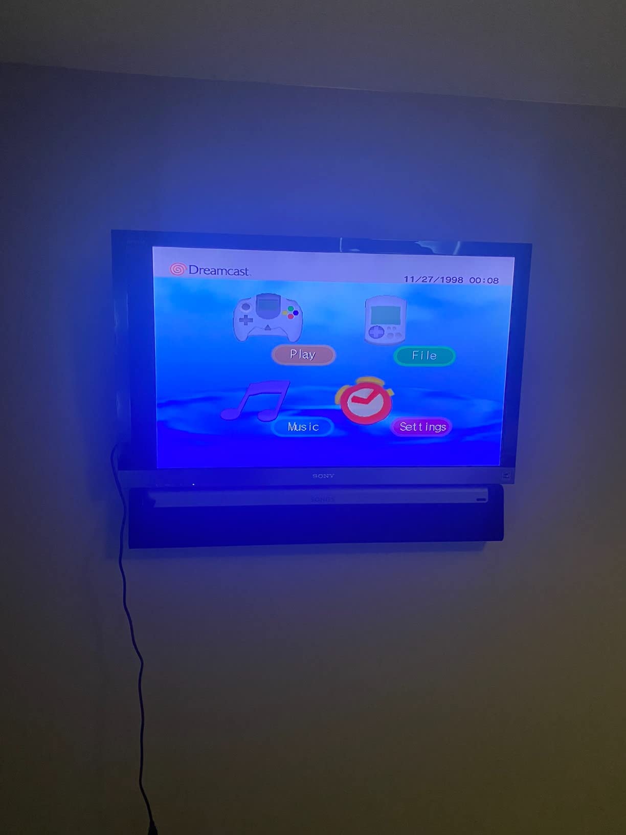 HDMI Cable for Sega DC (Sega Dreamcast Console). Convert the Native AV Signals from Dreamcast to Digital HDMI Signals. Provide the Best Signal Processing. customer photo 1