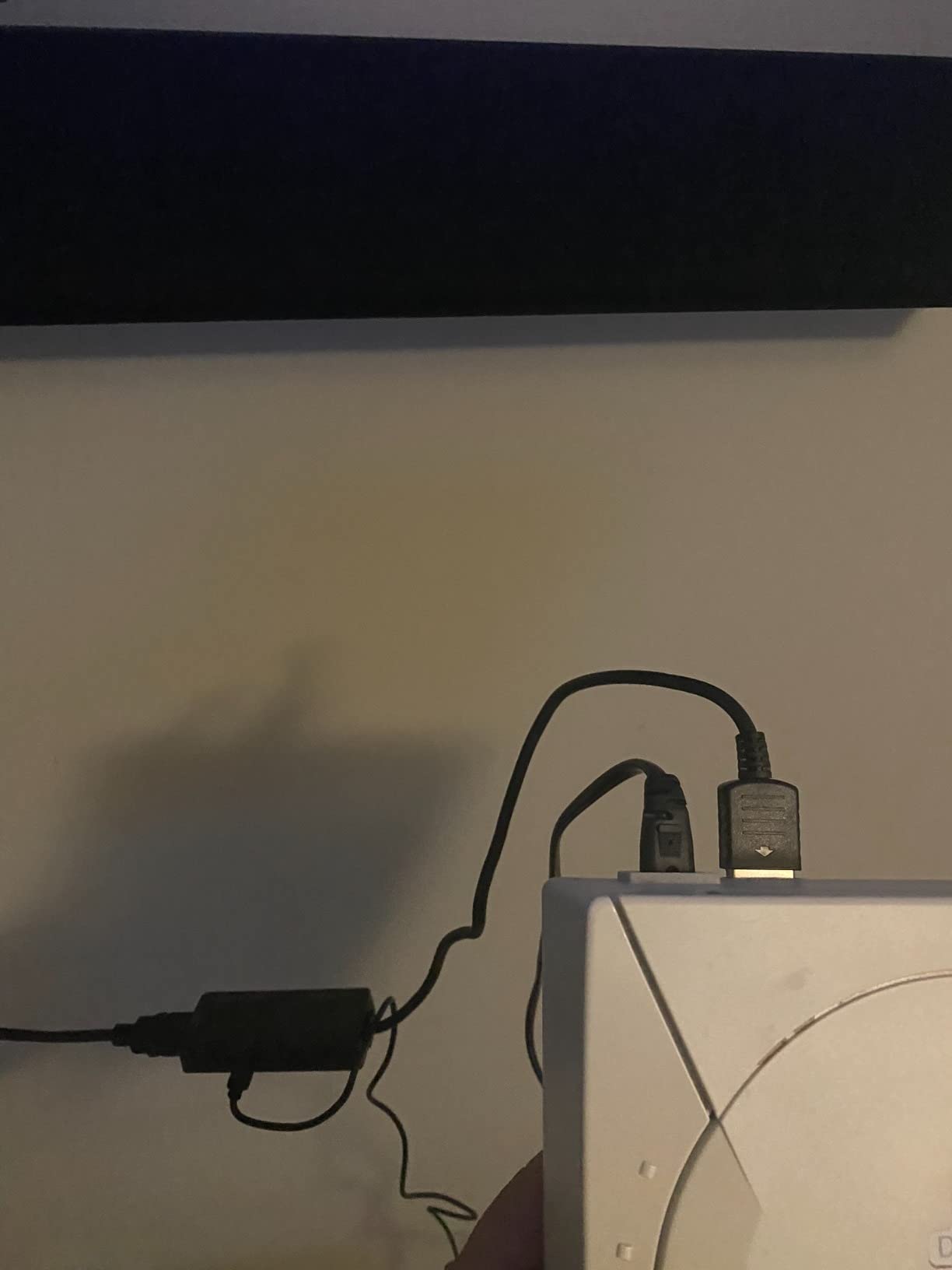 HDMI Cable for Sega DC (Sega Dreamcast Console). Convert the Native AV Signals from Dreamcast to Digital HDMI Signals. Provide the Best Signal Processing. customer photo 2