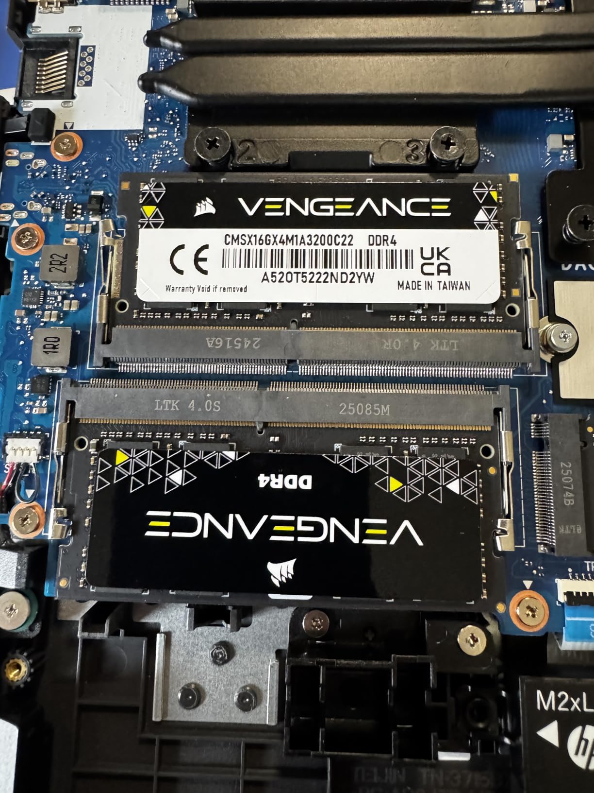 CORSAIR Vengeance SODIMM DDR4 RAM 16GB (1x16GB) 3200MHz CL22-22-22-53 1.2V Intel AMD Laptop Notebook Memory - Black (CMSX16GX4M1A3200C22) customer photo 2