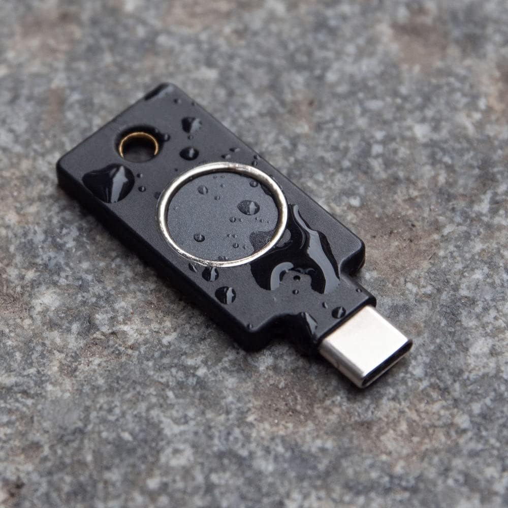 YubiKey Bio C (FIDO Edition) - Basic Compatibility - Multi-Factor authentication (MFA) Security Key and passkey, Connect via USB-C, Biometric, FIDO Certified - Protect Your Online Accounts customer photo 2