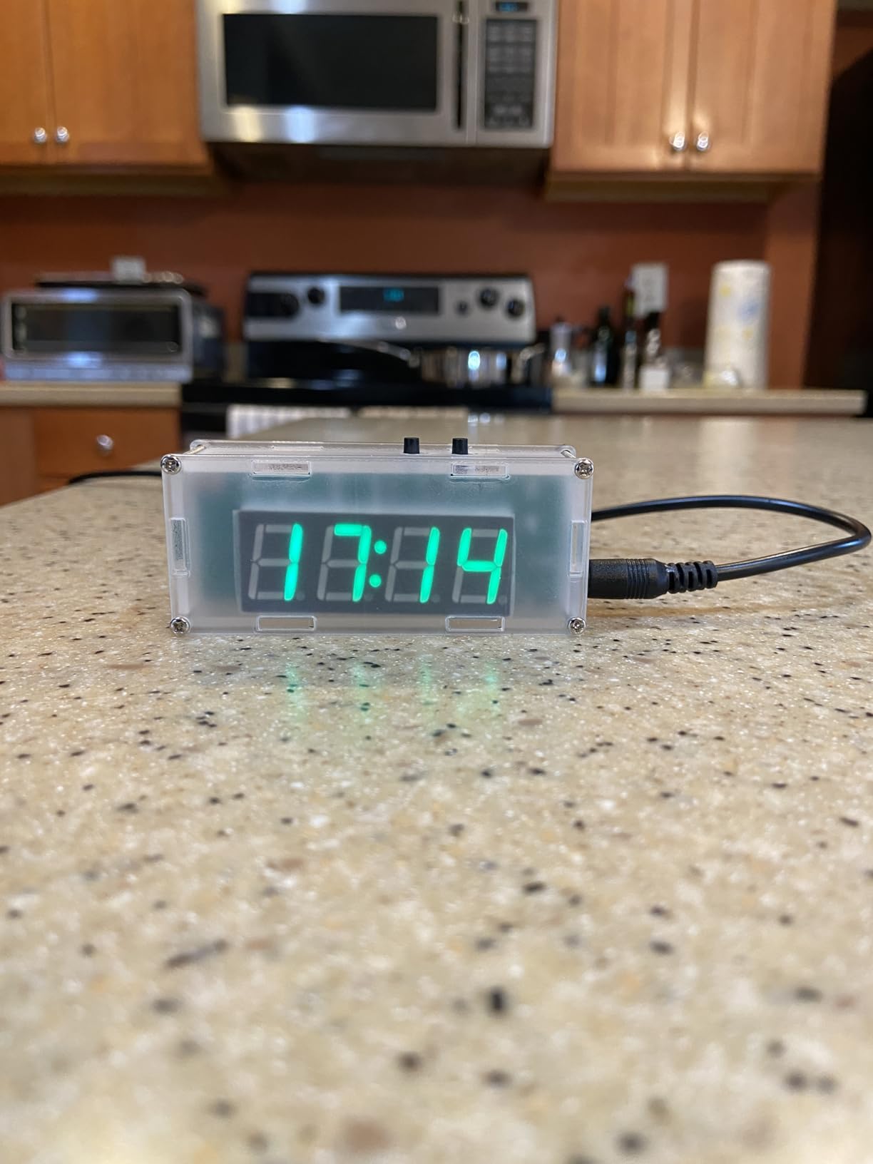 MiOYOOW 4-Digit DIY Digital Clock Kit with Acrylic Shell, Electronics Alarm Clock Soldering Practice Kit with Adjustable Brightness, DIY Soldering Project for School Learning and Home Office Use customer photo 1