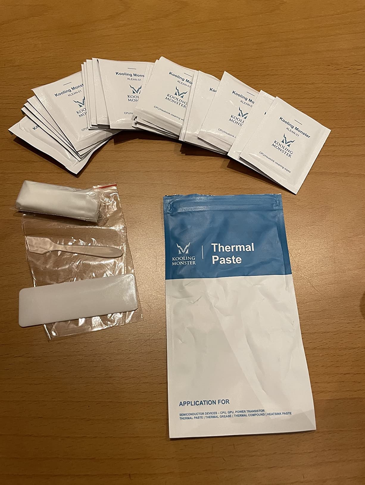 KLEAN-01, Thermal Paste Remover, No Impurities Thermal Compound Cleaning Wipes, Grease Cleaner for CPU/GPU/PS4/XBOX/Heatsink, Inc. Gloves (20 Wipes) customer photo 1