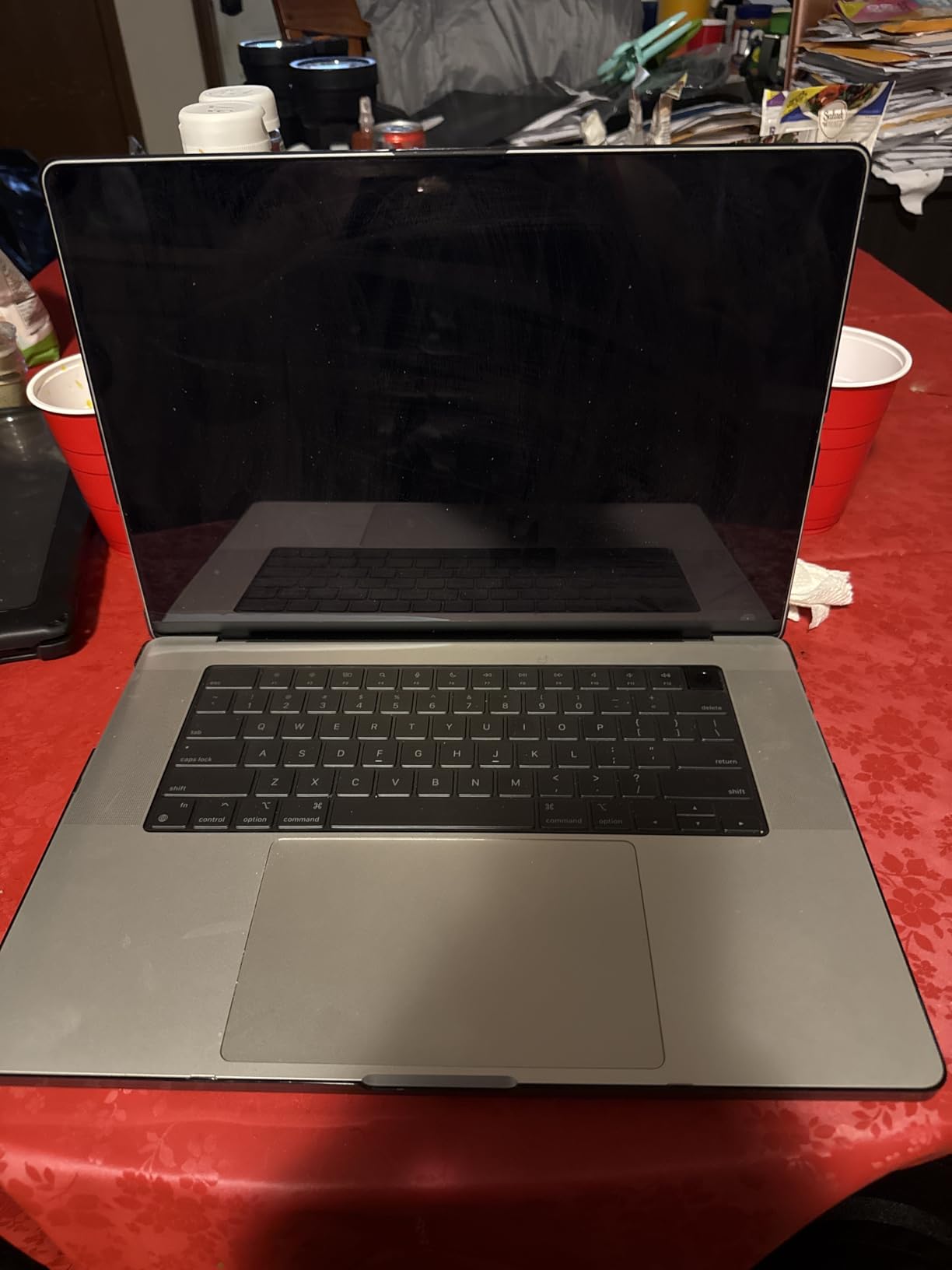 Apple MacBook Pro 2021 with Apple M1 Pro chip (14-inch, 16GB RAM, 512GB SSD) - Space Gray (Renewed) customer photo 2