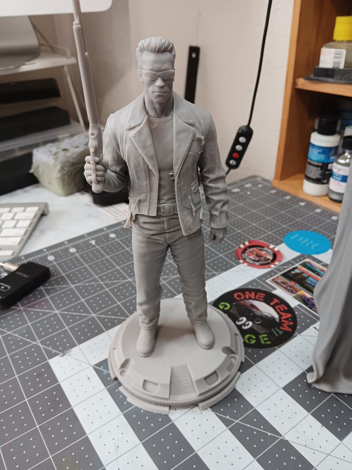 3D Printer Resin, 1kg Fast Curing Standard 3D Resin for LCD DLP SLA Resin 3D Printers, 395-405nm UV Light Curing 3D Printing Liquid Photopolymer Resin, Low Shrinkage, High Precision, 1000g, Grey customer photo 1