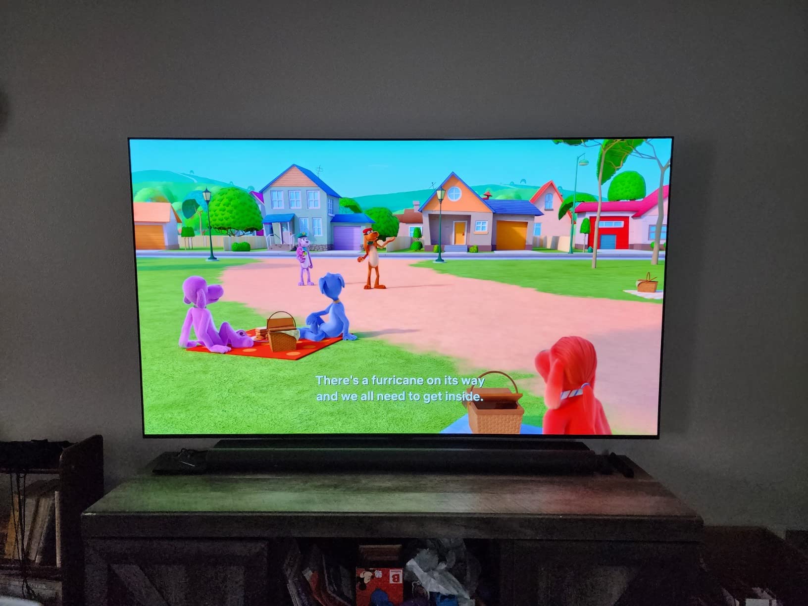 LG C2 Series 42-Inch Class OLED evo Smart TV OLED42C2PUA, 2022 - AI-Powered 4K TV, Alexa Built-in customer photo 2