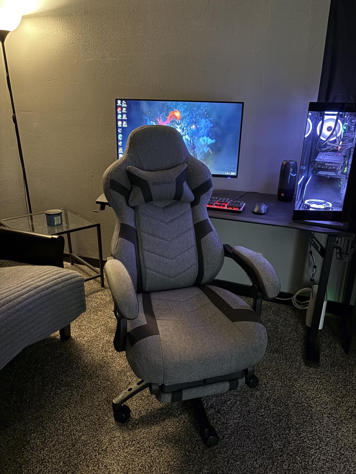 RESPAWN 110 Pro Ergonomic Gaming Chair with Footrest for Adults - Comfortable Office Gaming Recliner with Lumbar Support and Headrest, Racing Style Video Game Chairs for Computer Gamer - Black customer photo 1