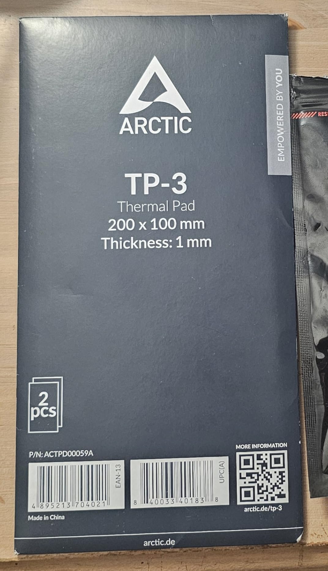 ARCTIC TP-3: Premium Performance Thermal Pad, 200 x 100 x 1.5 mm (Stackable to 2.0 mm Without Performance Loss), 2 Pieces - High Performance, Particularly Soft, Ideal Gap Filler, Bridging Gaps customer photo 1