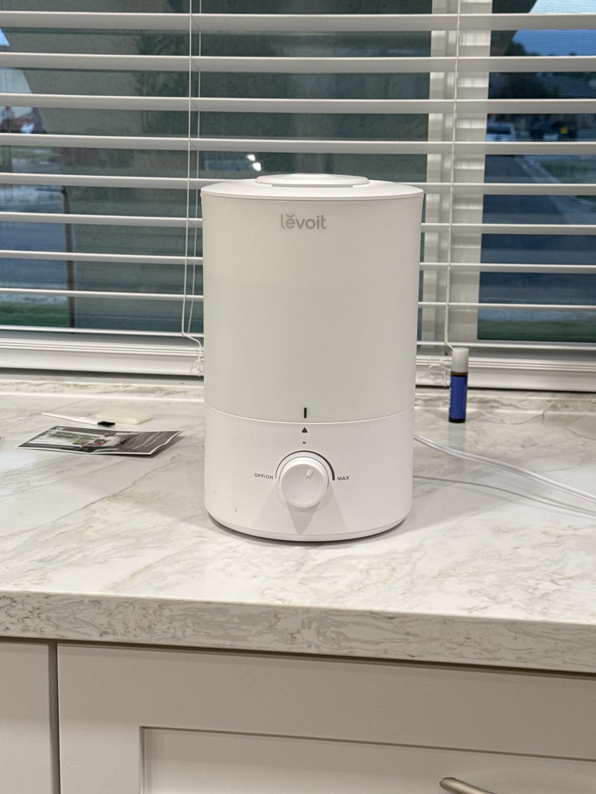 LEVOIT - Humidifiers for Bedroom - Quiet (3L Water Tank) - Cool Mist/Top Fill/Essential Oil Diffuser/25Watt - Home/Large Room - 360deg Nozzle - Rapid Ultrasonic Humidification for Baby Nursery/Plant customer photo 1