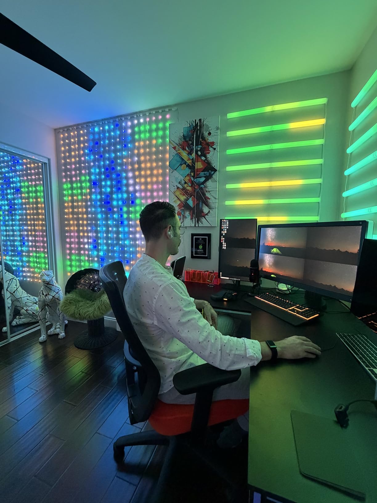 Razer Ornata V3 Gaming Keyboard - Low Profile Keys - Mecha Membrane Switches - UV Coated Keycaps - Backlit Media Keys - 10 Zone RGB Lighting - Spill Resistant - Magnetic Wrist Wrest customer photo 1