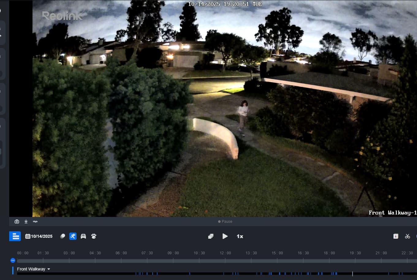 Reolink TrackMix PoE PTZ Security Camera System 4K, IP PoE 360 Camera with Dual-Lens, Auto 6X Hybrid Zoomed Tracking, 355 Pan & 90 Tilt, Outdoor Surveillance, AI Detection, TrackMix PoE customer photo 2