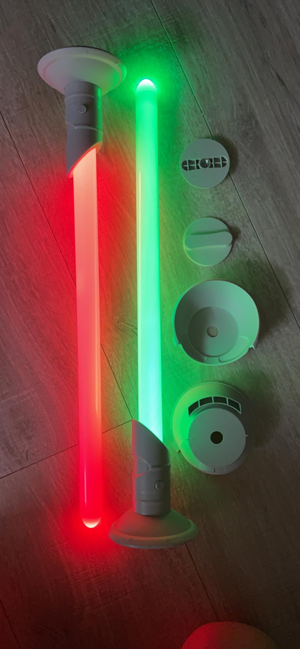Relohas Extension Grips Accessories for Oculus Quest 2, VR Game Accessories for Meta Quest 2, RGB Lightsaber for Beat Saber, Suitable for Supernatural, Blade & Sorcery, Fruit Ninja customer photo 1