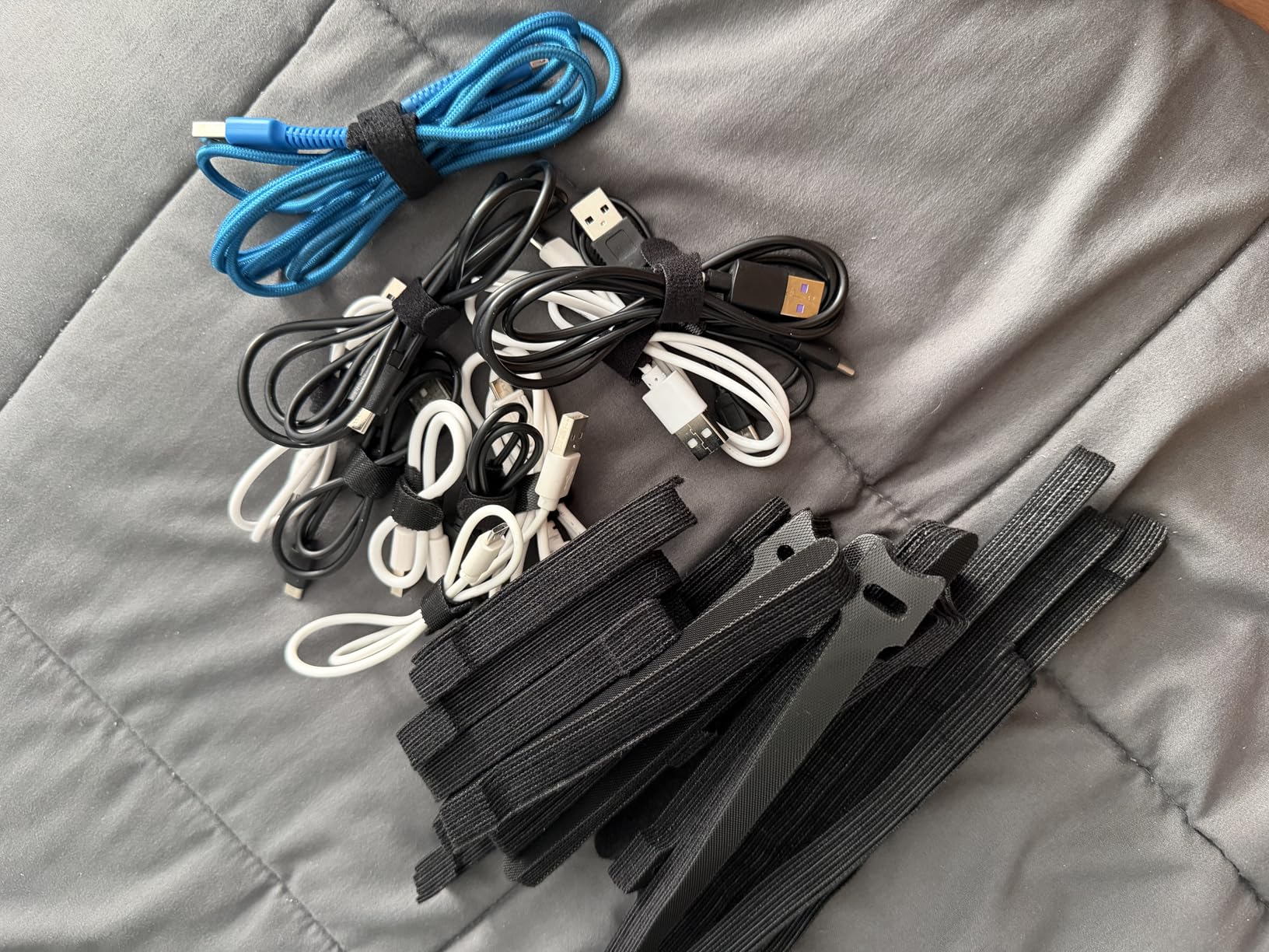 120PCS 6 Inch Reusable Cable Ties Wire Ties Cord Organizer Cable Organizer Adjustable Management Black customer photo 2