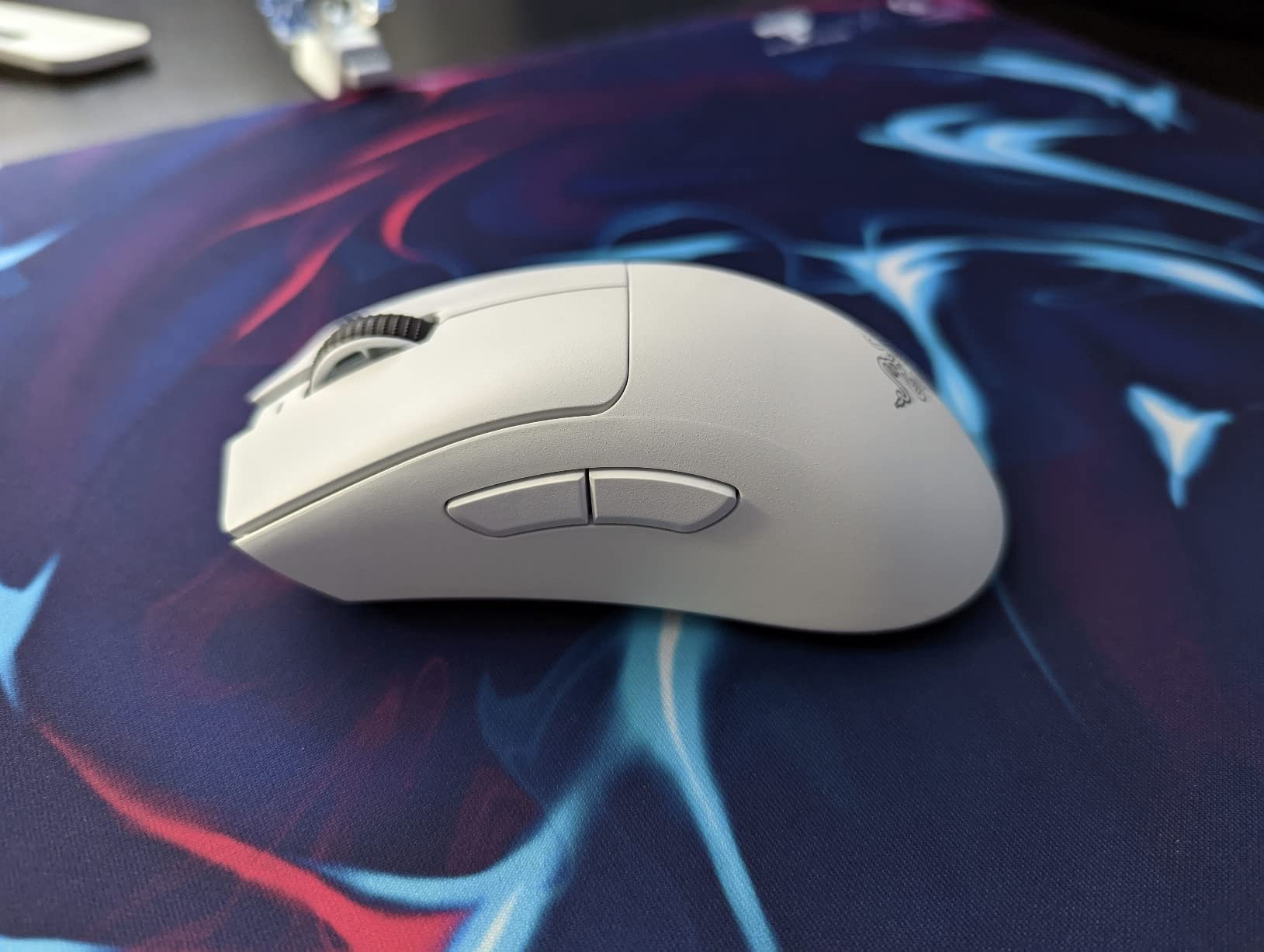 Razer DeathAdder V3 Pro Wireless Gaming Mouse customer photo 2