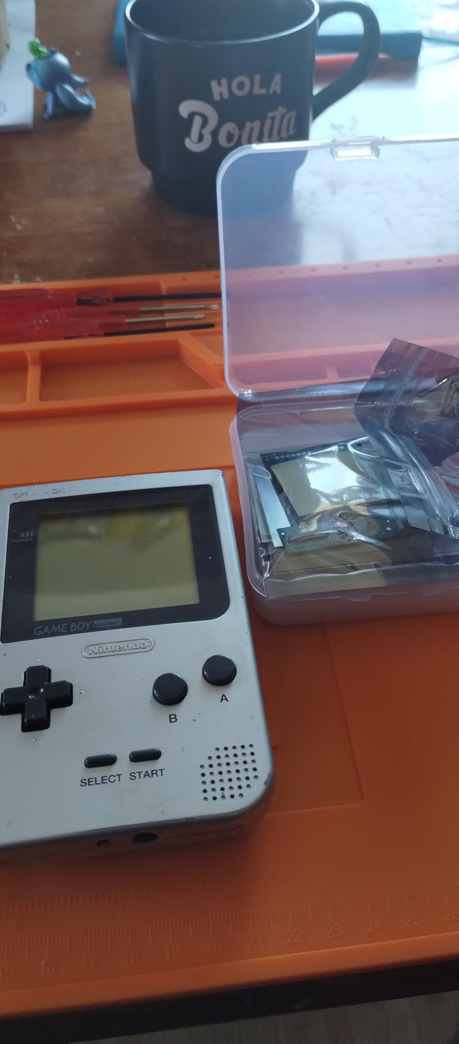 HISPEEDIDO 2.2 inch Smaller Screen For GBP IPS LCD Kits Backlight Screen Replacements Mod Kits,8 Color Mode 5 Level Backlit Brightness Touch Control Black Glass Len Compatible with Game Boy Pocket Console 2.2'' customer photo 1
