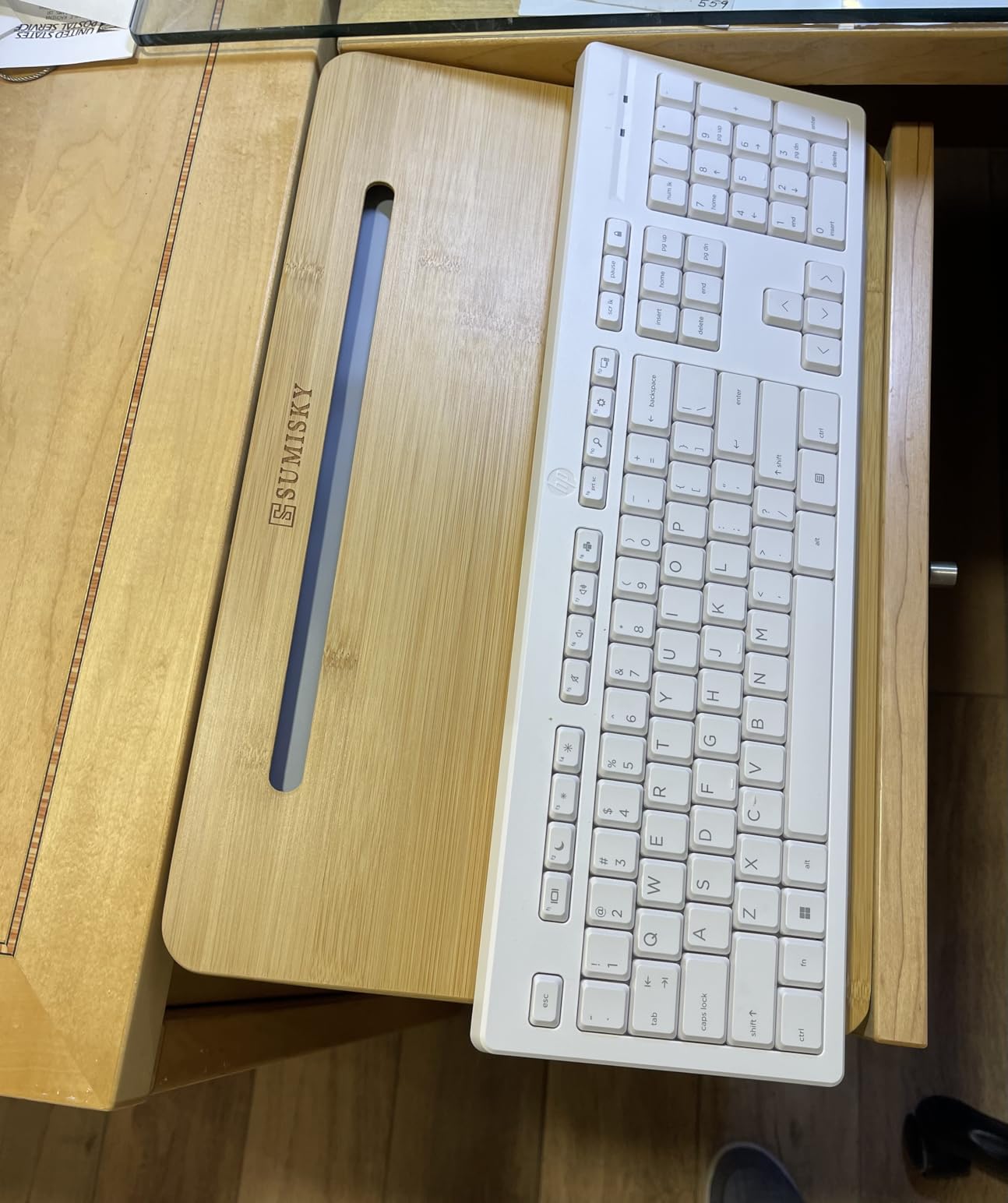 SUMISKY Laptop Lap Desk with Cushion Protable LapDesk with Handle Tablet Support Phone Holder and Mouse Pad Oversized Bamboo Laptop Stand for Sofa Fits Up to 17 Inches customer photo 1