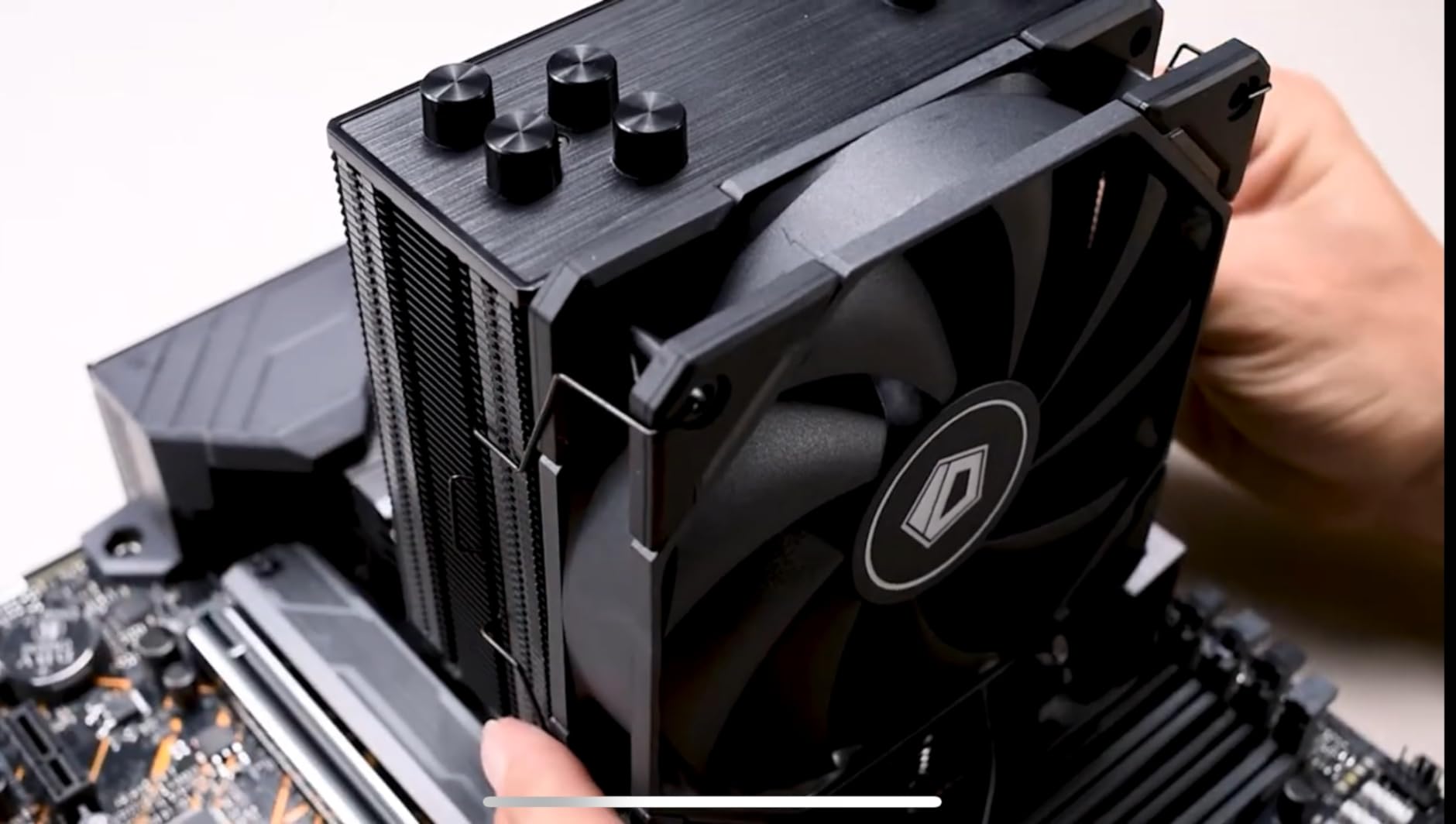 ID-COOLING SE-224-XTS Black CPU Cooler 4 Heatpipes CPU Air Cooler 120mm PWM Fan CPU Fan for Intel LGA1700/115X/1200; AMD AM4/AM5 customer photo 2