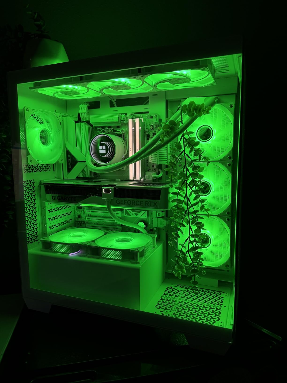 Thermalright Frozen Notte 360 White ARGB V2 Water Cooling CPU Cooler, 360 Specification CPU Liquid Cooler,3 PWM Fans, for AM4/AM5,Intel lga1700/1851/115x/2011 customer photo 1