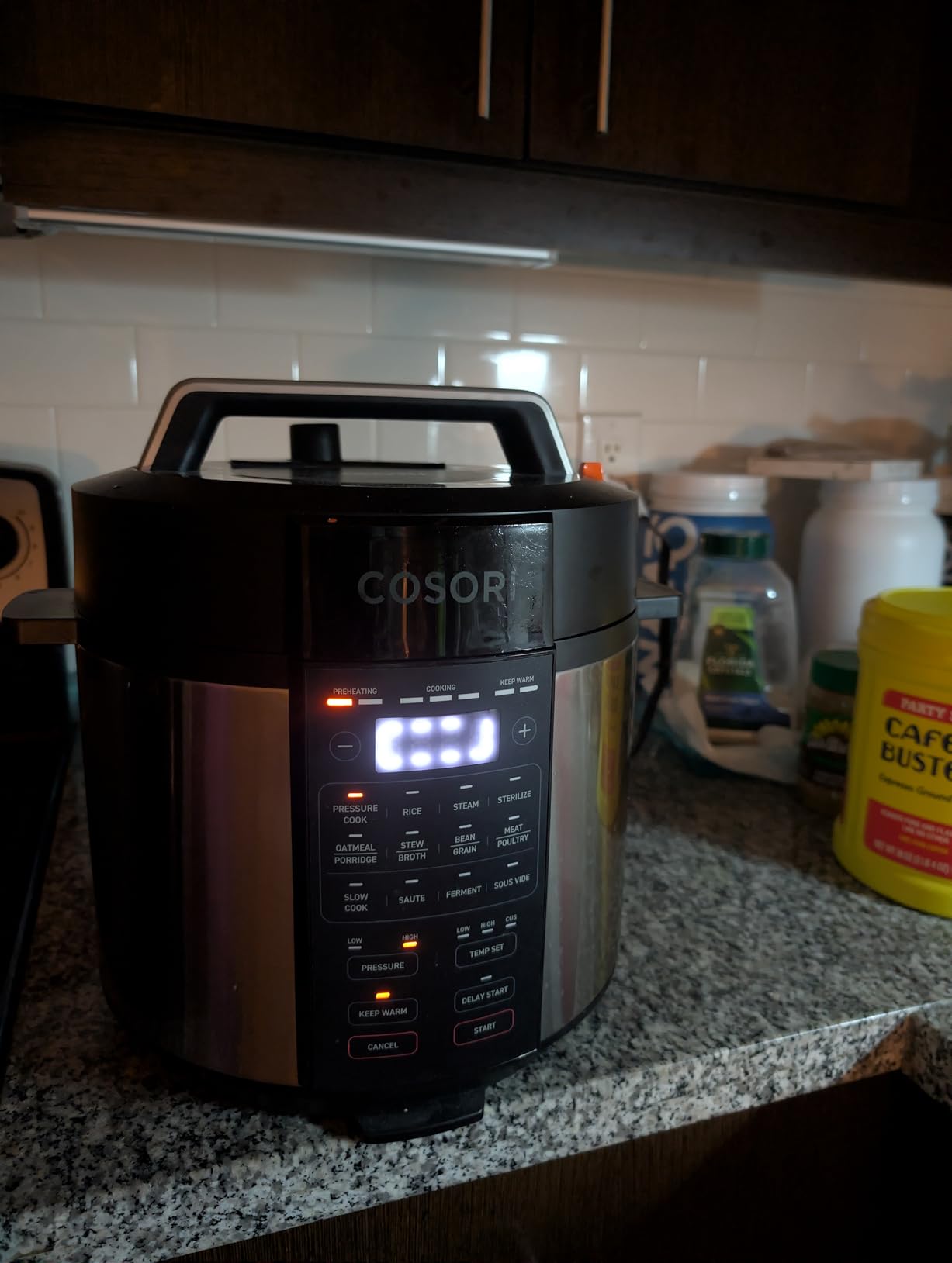 Pressure Cooker 6QT, Stainless Steel, 9-in-1 Multi Cooker, 12 Safety Features, Ceramic Inner Pot, Rice, Slow Cook, Sous Vide, Saute, 1100W customer photo 1