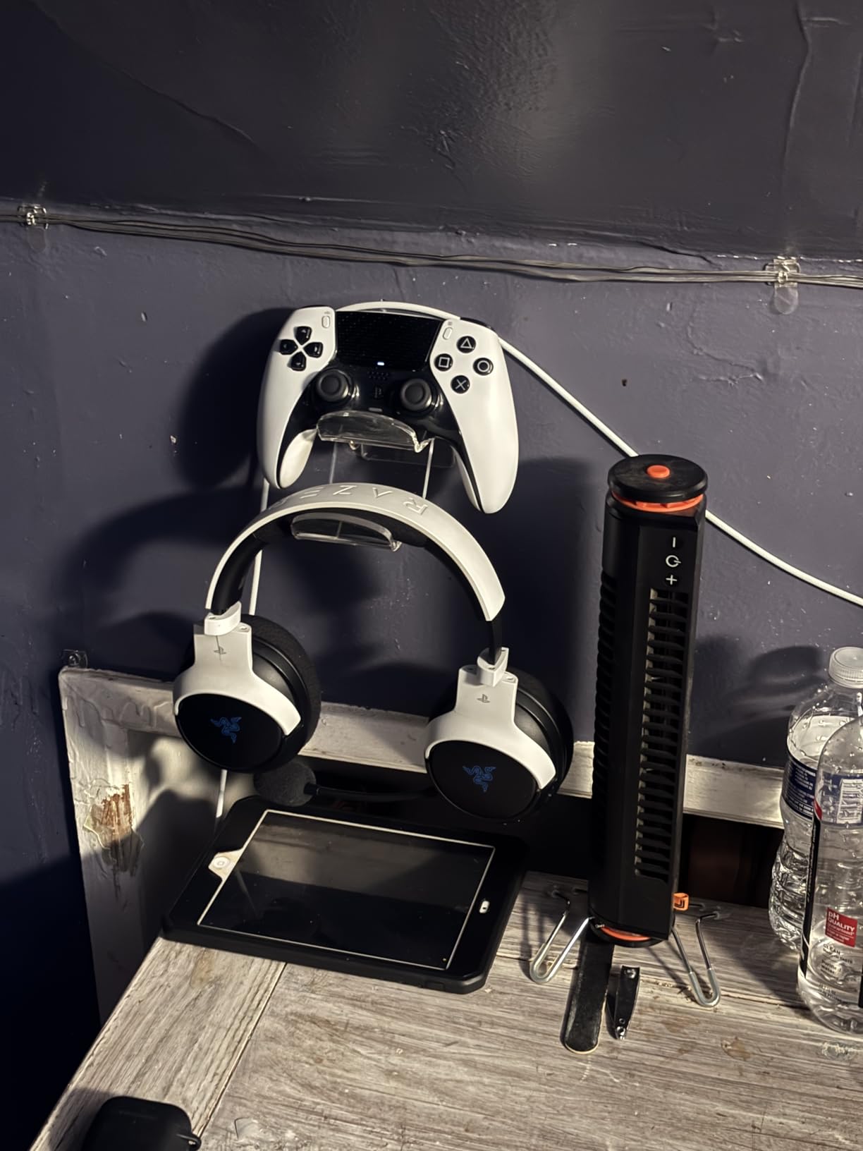 Geekria Acrylic Dual Gamepad Controller & Headphone Stand Holder, Wall Mount Gaming Headphone Hanger Hook for PS4 PS5 Xbox ONE Xbox Elite2 Game Controller Pulse 3D Headset customer photo 1