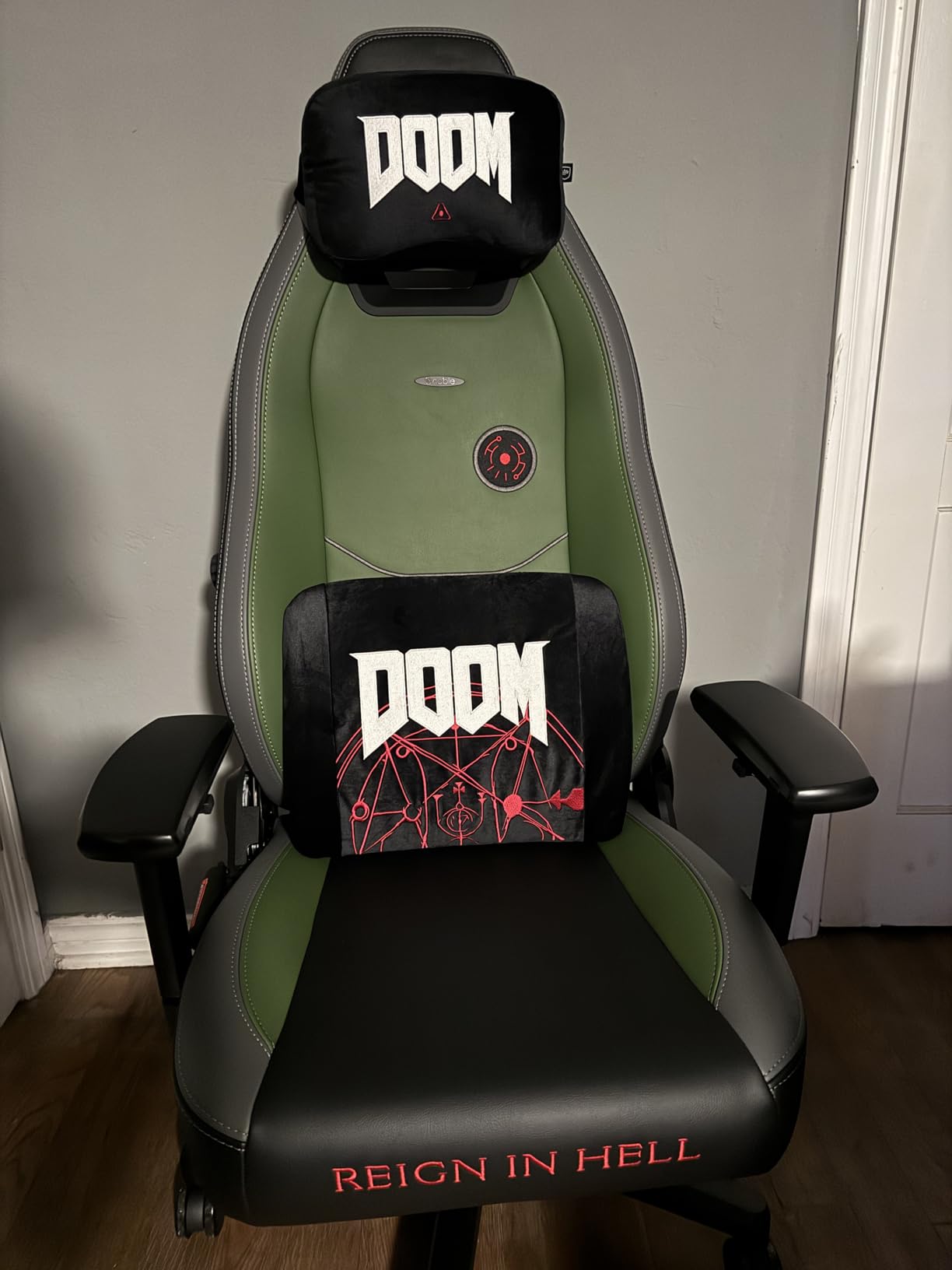 noblechairs Memory Foam Lumbar-Support Pillow, Office and Gaming-Chair Cushion Set - Skyrim Edition customer photo 1