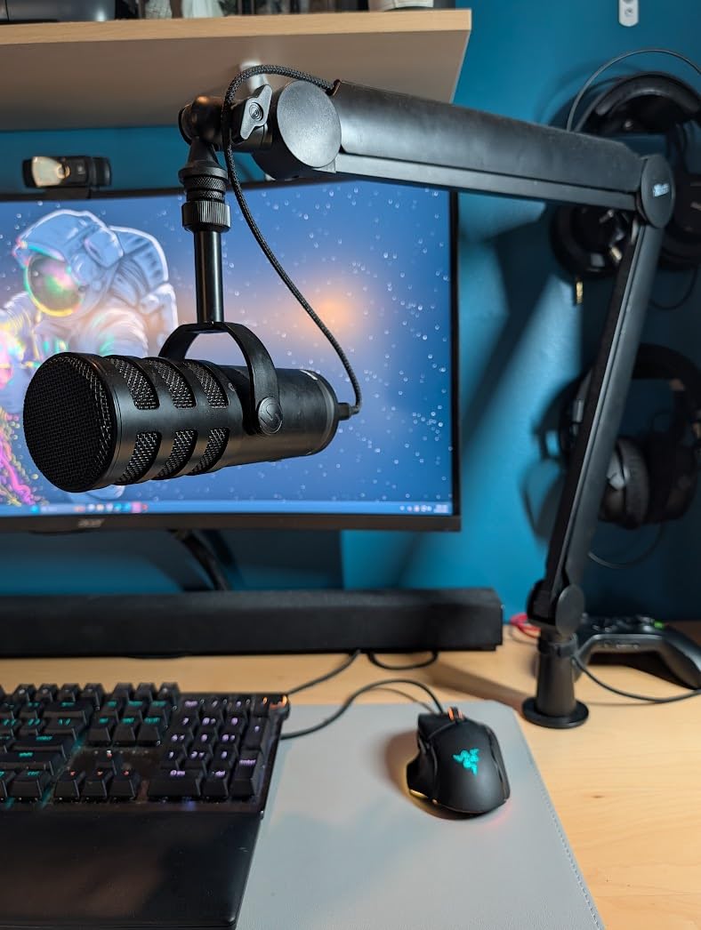 IXTECH Premium Microphone Boom Arm with Desk Mount, 360° Rotatable, Fully Adjustable, for Podcast, Video, Gaming, Radio, Studio, Recording, Sturdy and Universal VALIANT Model customer photo 1
