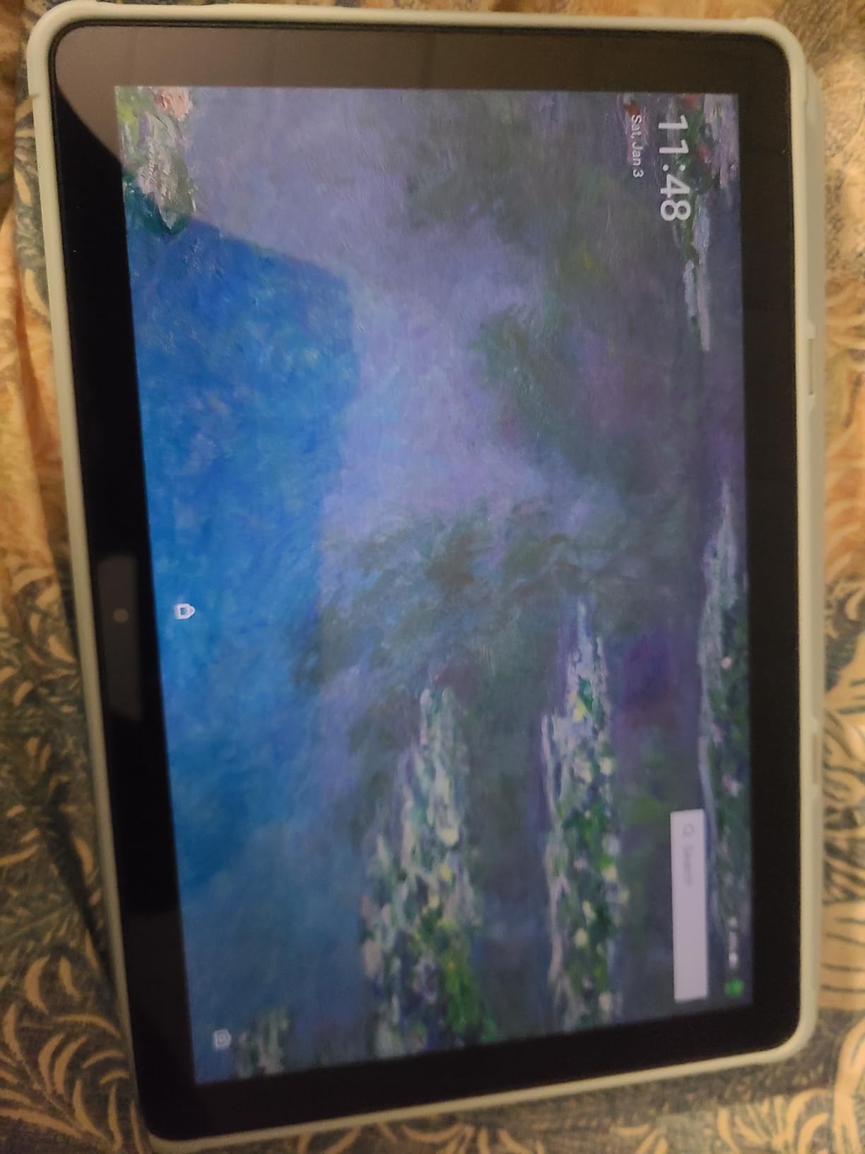 Like-New Amazon Fire HD 10 tablet (newest model) built for relaxation, 10.1 inch vibrant Full HD screen, octa-core processor, 3 GB RAM, 64 GB, Black customer photo 2