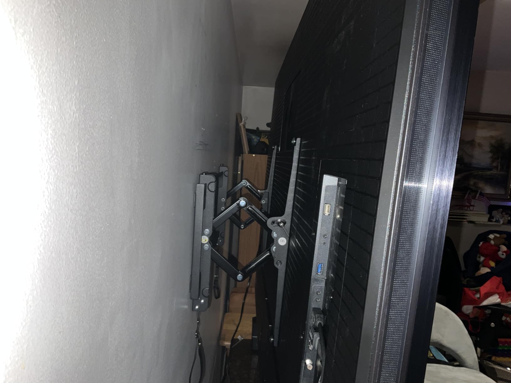 Mounting Dream Advanced Tilt TV Wall Mount for Most 42-90 Inch Flat and Curved Television, Universal Mount Bracket with Extension up to 7 inch, Fits 16, 24, 32 Studs, Max VESA 800x400mm and 120LBS customer photo 2