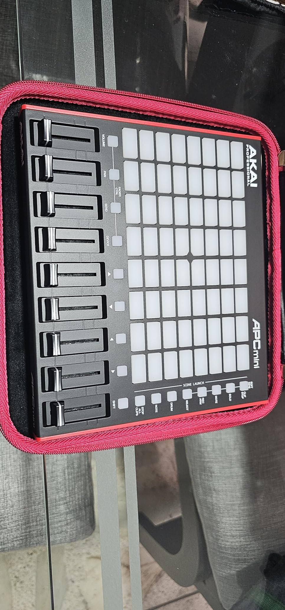 Akai Professional APC Mini MK2 - USB MIDI Pad Controller for Clip Launching with Ableton Live Lite, 64 RGB Pads, Drum and Note Mode and MIDI Mixer customer photo 1