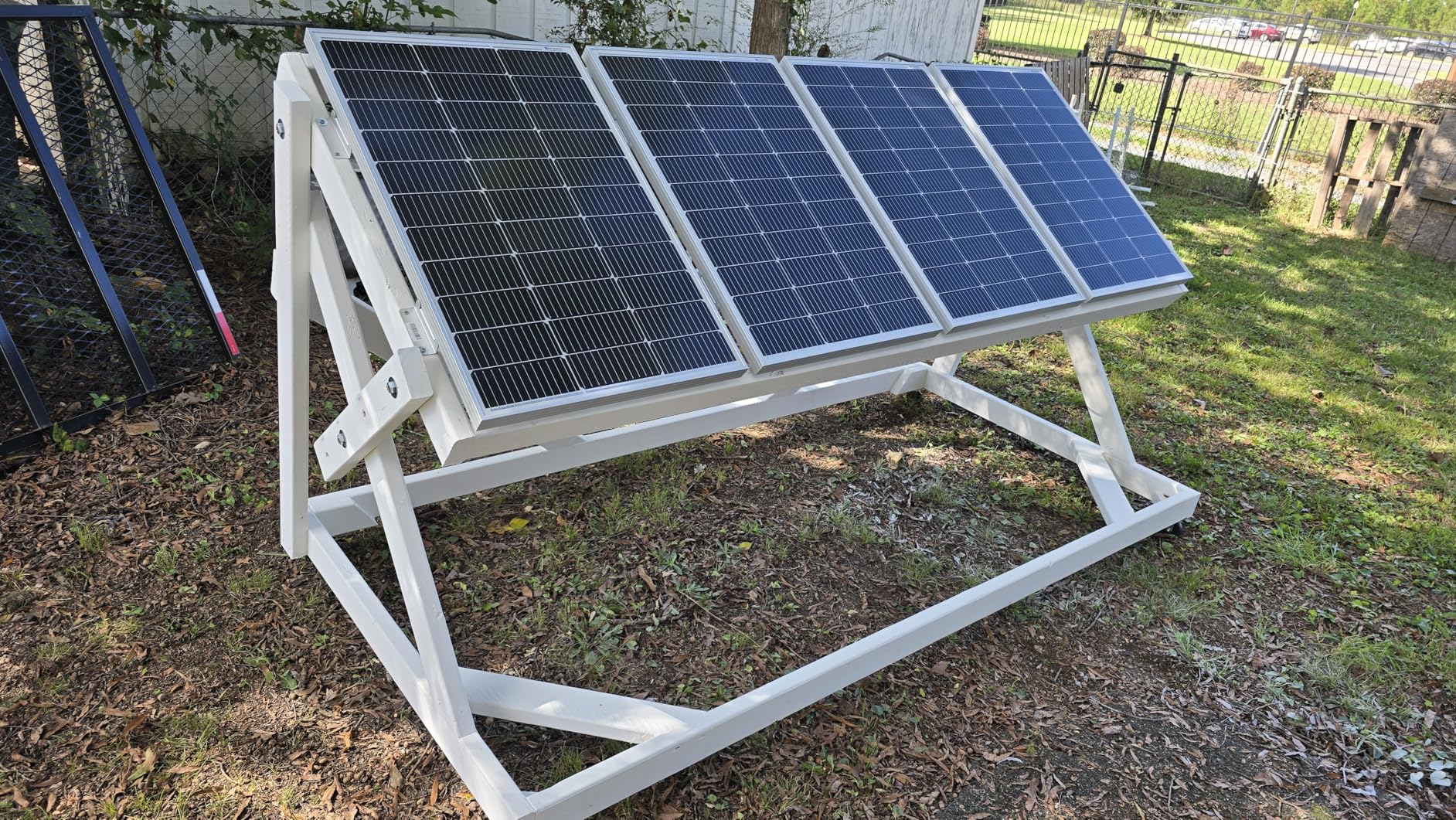 ECO-WORTHY 400 Watt 12 Volt Premium Solar Panel Kit :4pcs 100W Solar Panel+ 40A MPPT Charge Controller+ Bluetooth Module+ Mounting Z Brackets, 400W 12V Solar Power Off Grid System for Home, RV, Boat customer photo 2