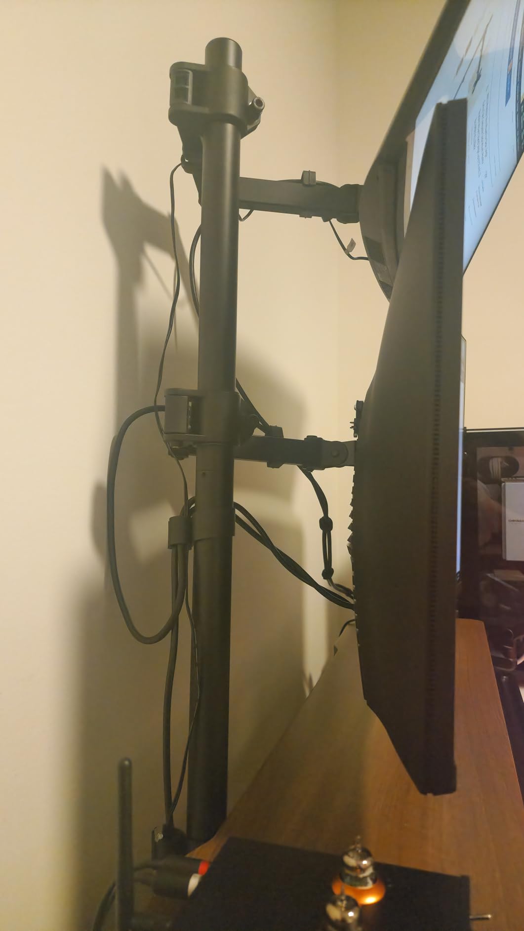 Pholiten VESA Mount Bracket Adapter Monitor Arm Mounting Kit for Screen 13 to 27 inch,75mm or 100mm VESA customer photo 2