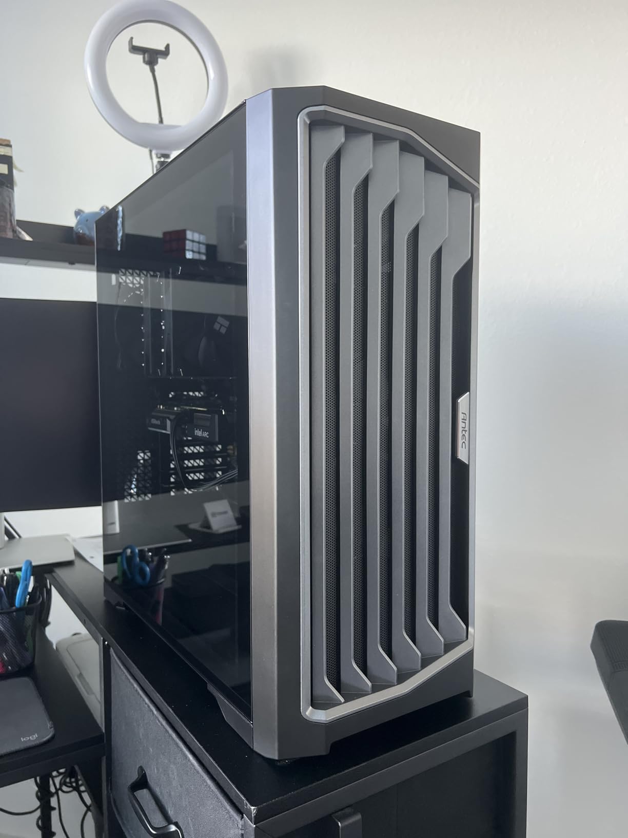 Antec Performance 1 FT, Full Tower, RTX40 Fully Compatible, Temp Display, 4 x Storm T3 PWM Fans, Type-C, Dual TG Side Panels, Removable Top Bracket, High Airflow Mesh Front Panel, E-ATX PC Gaming Case customer photo 1