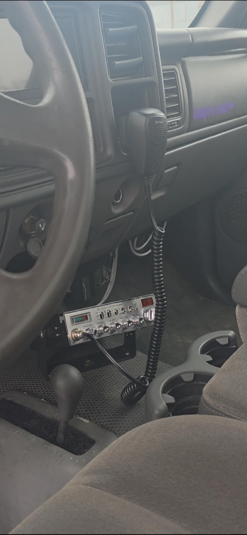 Cobra 29 LTD Chrome AM/FM Professional CB Radio - Easy to Operate, Emergency Radio, Instant Channel 9, 4-Watt Output, Full 40 Channels, Adjustable Receiver and SWR Calibration, Chrome customer photo 1
