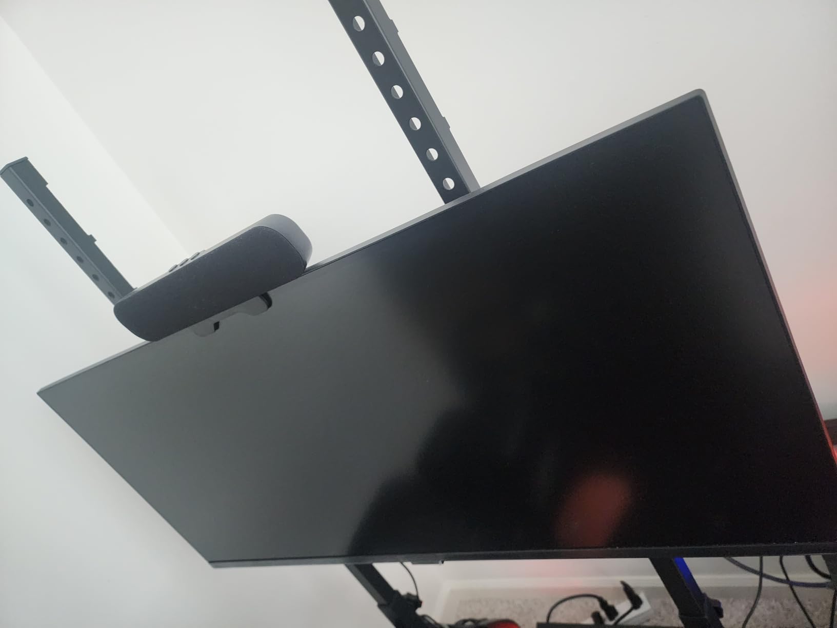Marada Sim Monitor Stand Suitable for Multiple Brand Cockpit Support from 32 to 55 inches Adjustable TV Position Height Display Mount Racing Simulator TV Frame customer photo 1