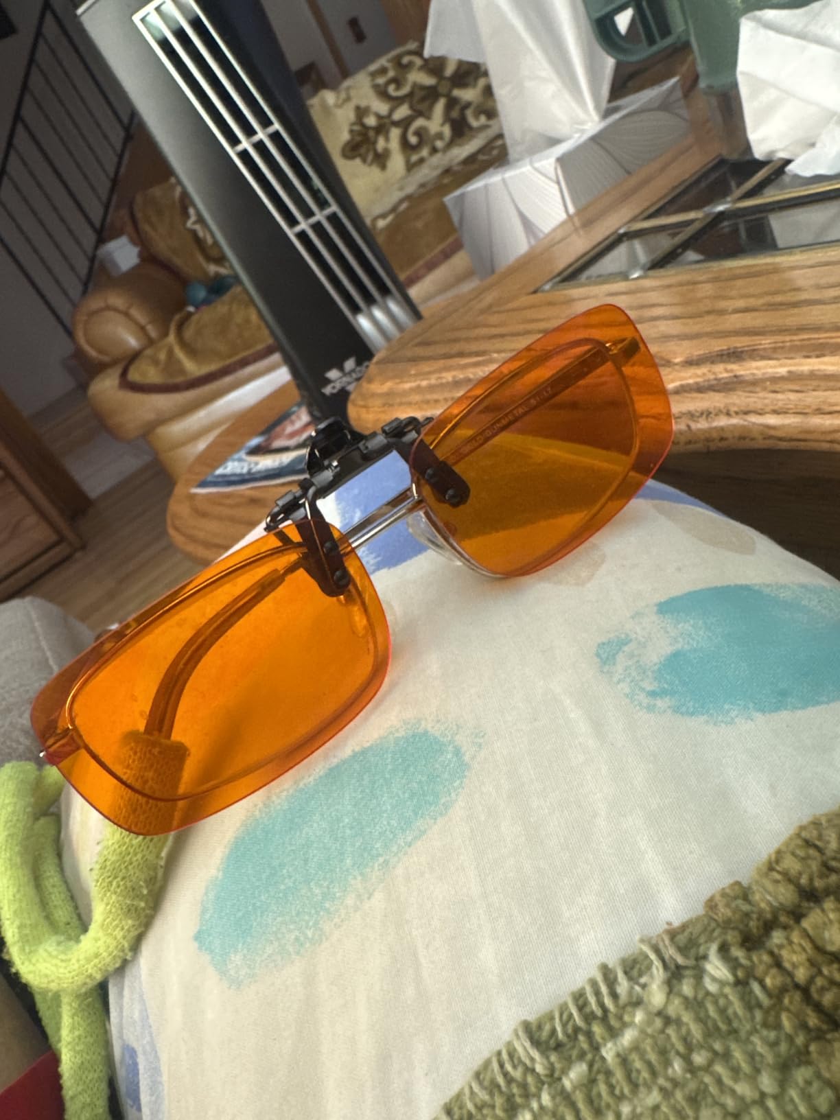 Goiteia Orange Blue Light Blocking Glasses Clip on for Migraine-Gaming Glasses for Eyes Strain/Light Sensitive-Help to Sleep customer photo 2