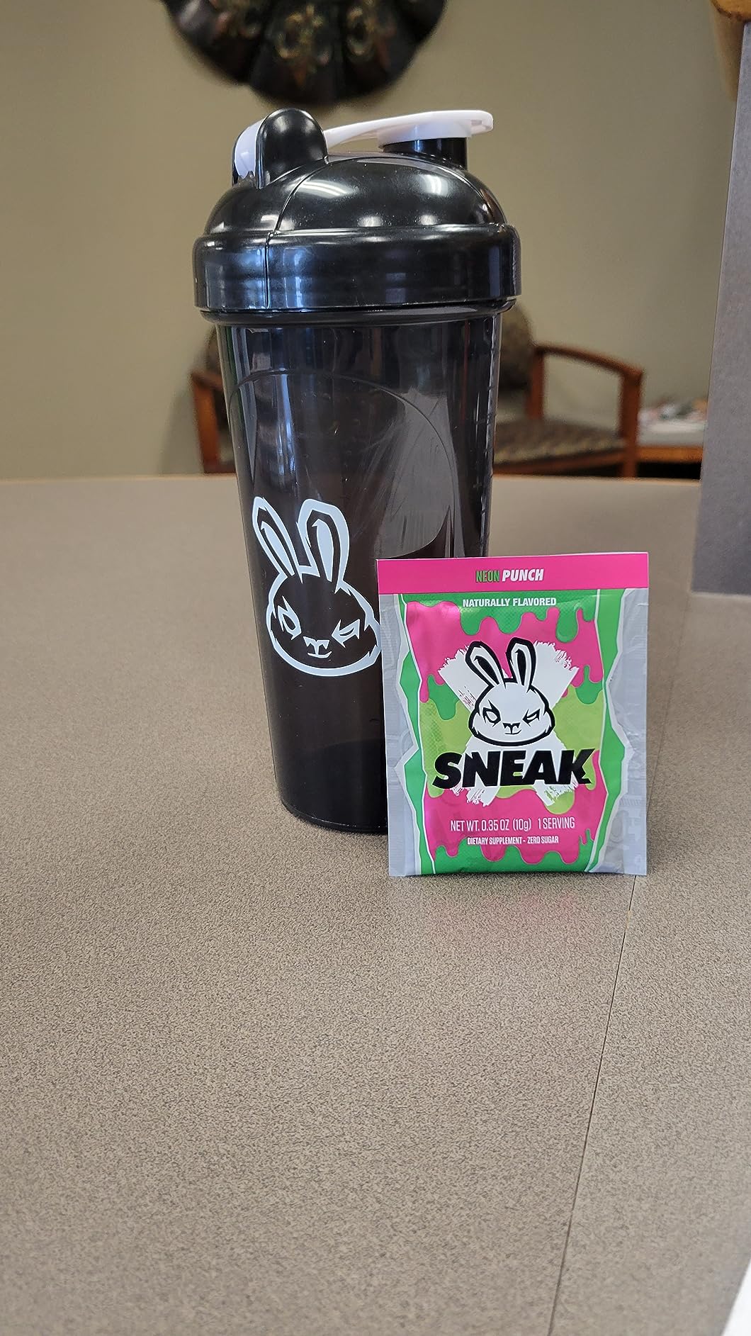 SNEAK Energy Drink Starter Pack | 9 Sachets with Shaker | No Sugar. No Nasties. Just Natural Caffeine, Focus-Boosting Nootropics customer photo 1