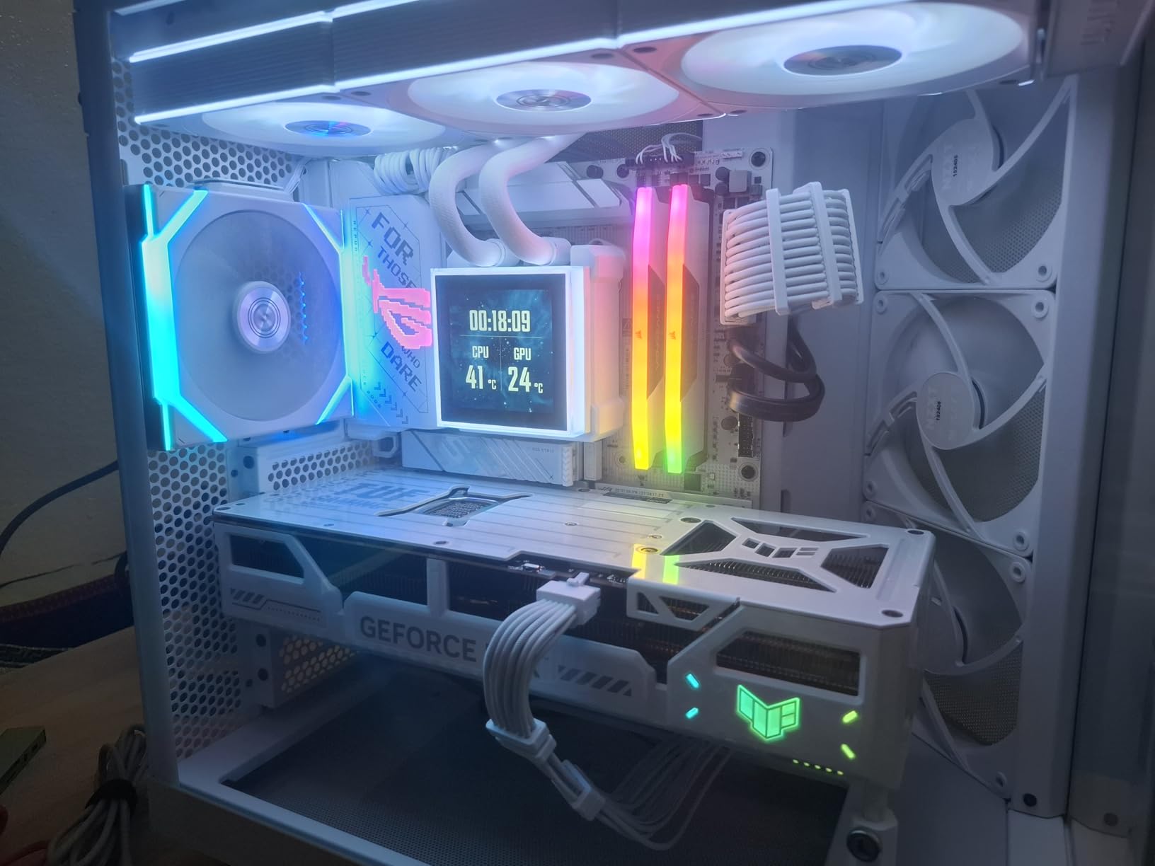 CORSAIR Vengeance RGB DDR5 RAM 32GB (2x16GB) 6000MHz CL36-44-44-96 1.35V Intel XMP 3.0 Computer Memory - Black customer photo 2