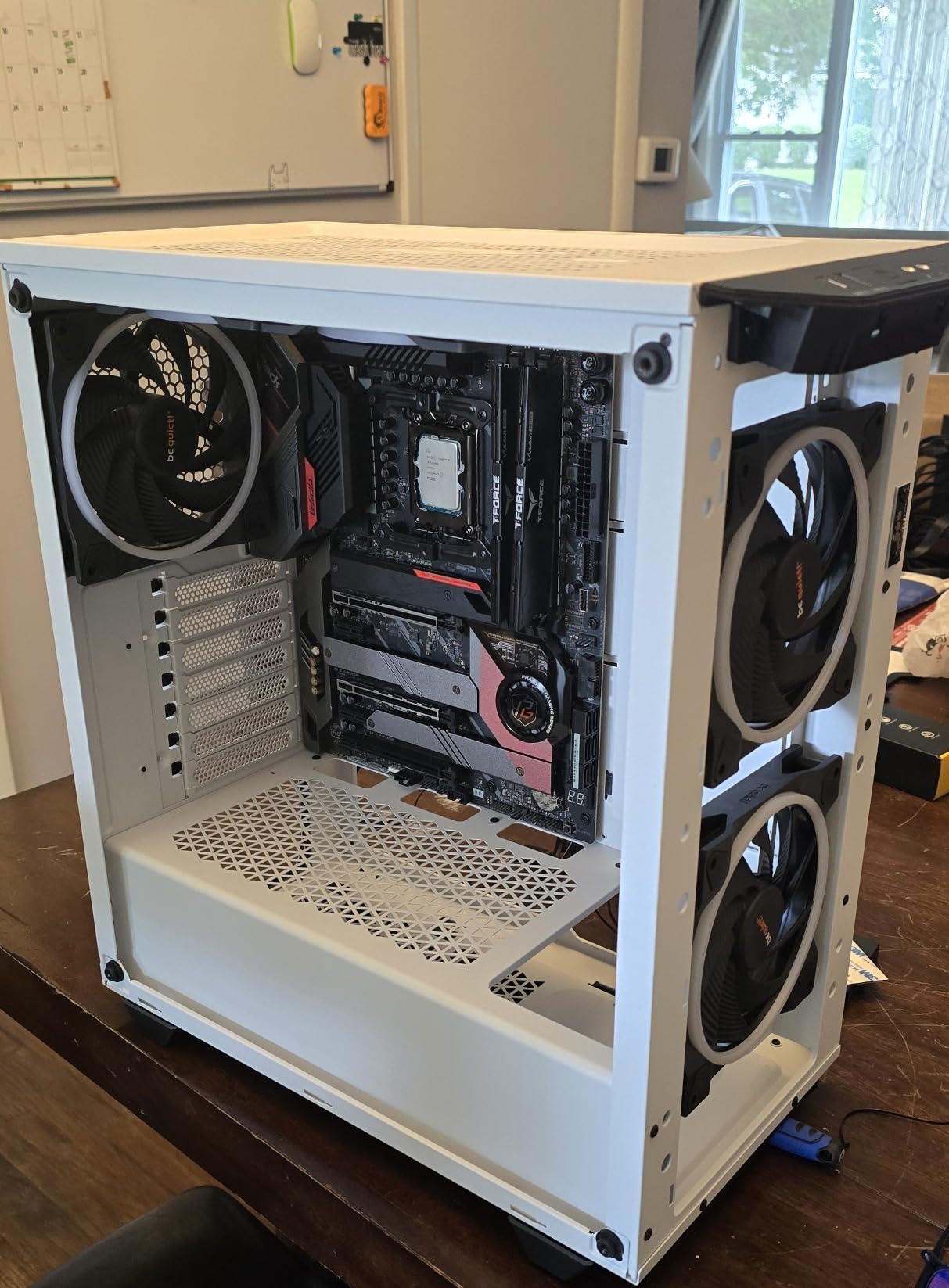 be quiet! Light Wings White 120mm PWM Triple Pack High Speed Premium ARGB Low Noise Cooling Fan | 4-Pin | BL101 customer photo 2