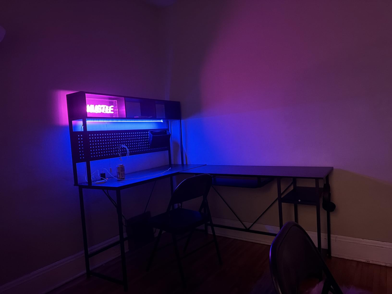 SEDETA L Shaped Gaming Desk, Reversible Computer Desk with Power Outlet and Pegboard, Gaming Desk with Led Lights, Keyboard Tray and Storage Bag for Home Office, Black customer photo 2