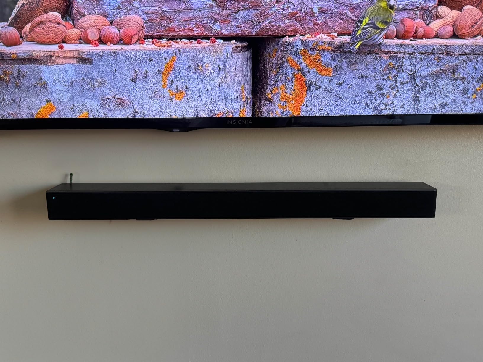 Hisense HS2100 2.1 Ch 240W Sound Bar with Wireless Subwoofer - DTS Virtual X, Dolby Audio, Ezplay, 6 EQ Modes, HDMI ARC customer photo 1