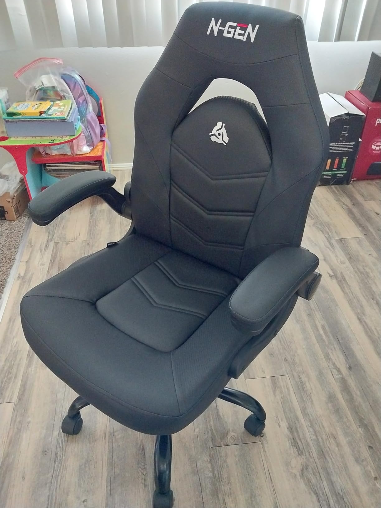 N-GEN Video Gaming Chair Ergonomic Computer Desk Office Chair with Lumbar Support Adjustable Height Swivel Wheels Flip-Up Arms PU Leather Home and Office (Pink) customer photo 2