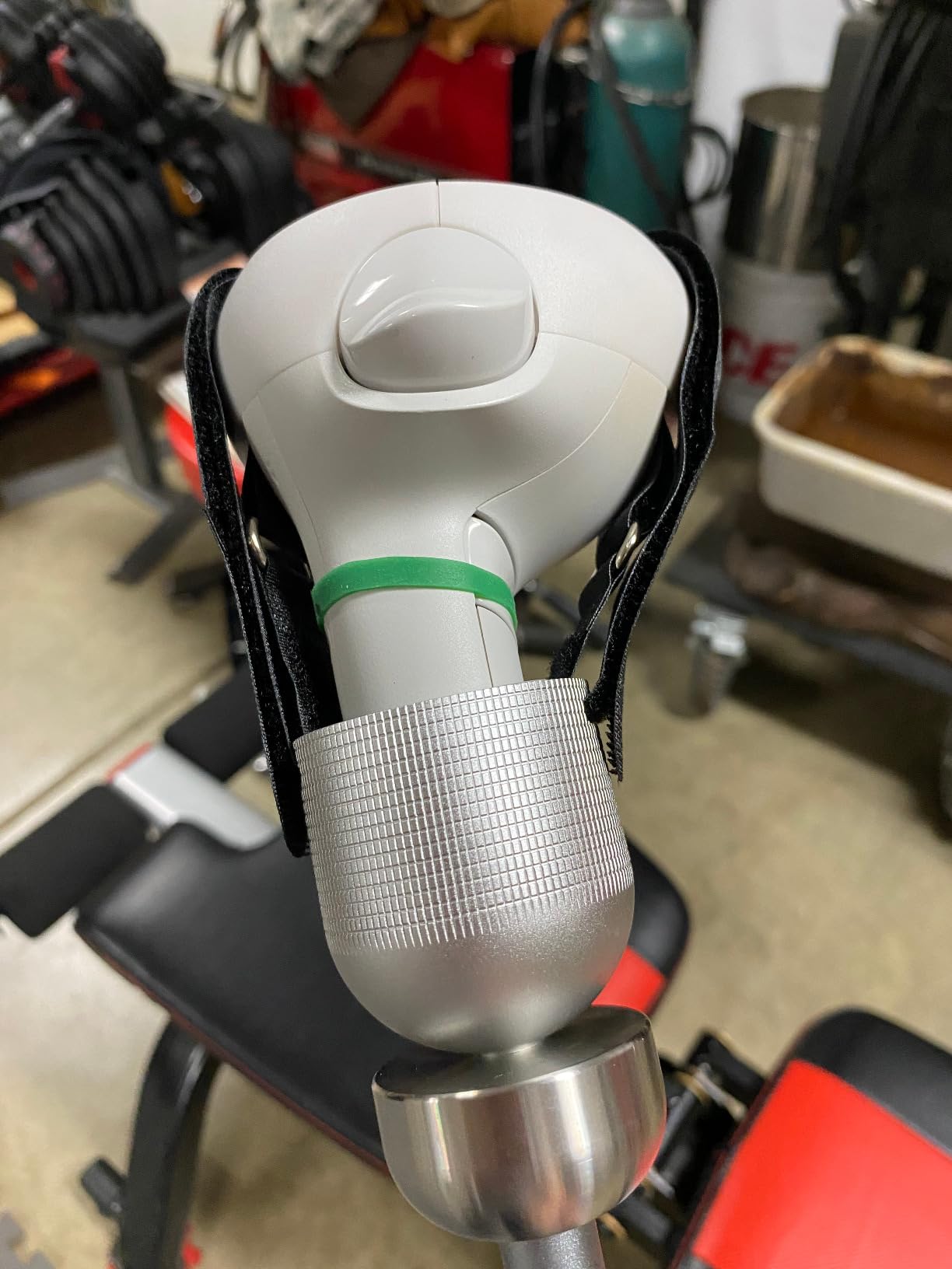 Weighted VR Golf Club Attachment for Meta Quest 2/Oculus Quest 2, Aluminum Quest 2 Golf Club Handle with Realistic Grip and Two Straps, by ZHGM (Silver) customer photo 2