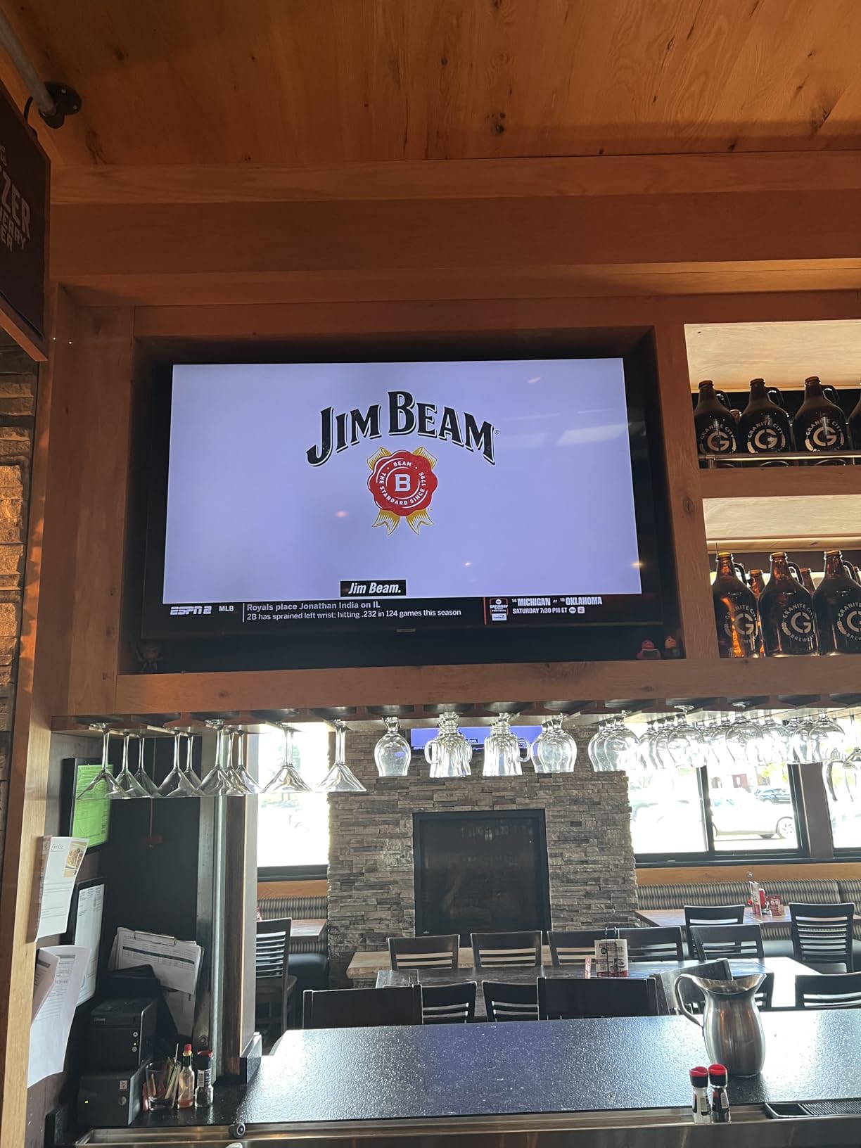 SAMSUNG 75-Inch Class Crystal UHD 4K BEC-H Series HDR Pro TV w/ 3D Surround Sound, PurColor, Contrast Enhancer, Use for Digital Signage Displays, Commercial TV, Alexa Built-In (LH75BECHLG, 2023 Model) customer photo 1