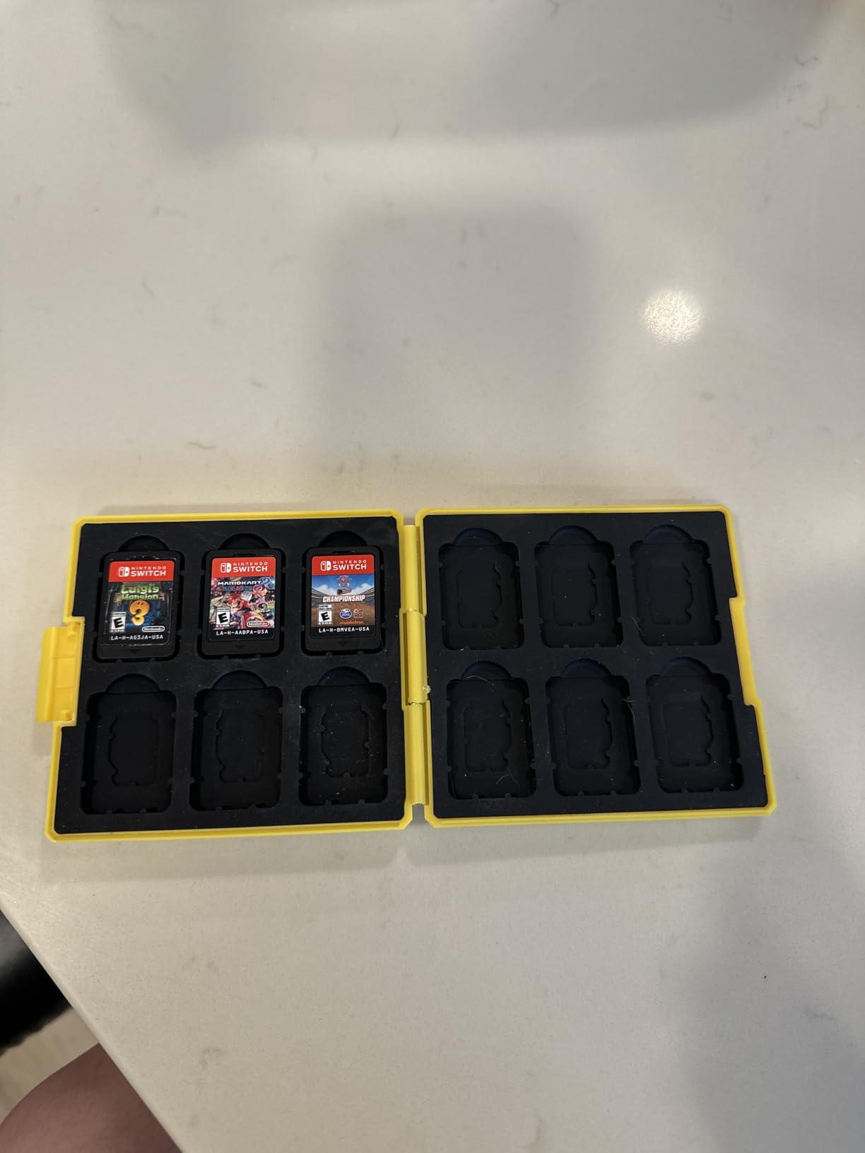 doepeBAE Switch Game Card Case, Portable Holder, Hard Shell Storage Case, Large Capacity Organizer with 12 Slots customer photo 2